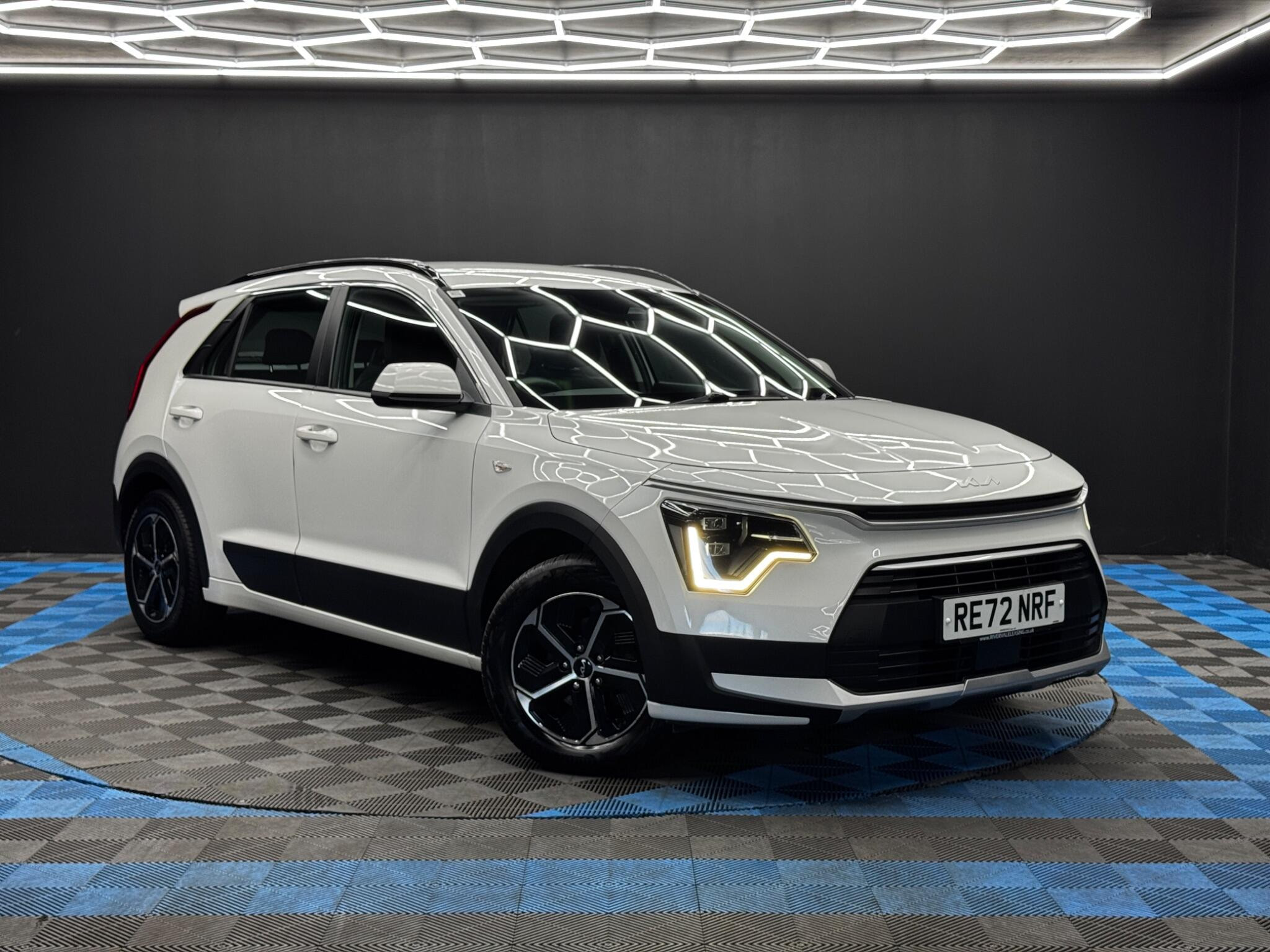 Kia Niro 1.6h GDi 2 DCT Euro 6 (s/s) 5dr 5dr Automatic 2026