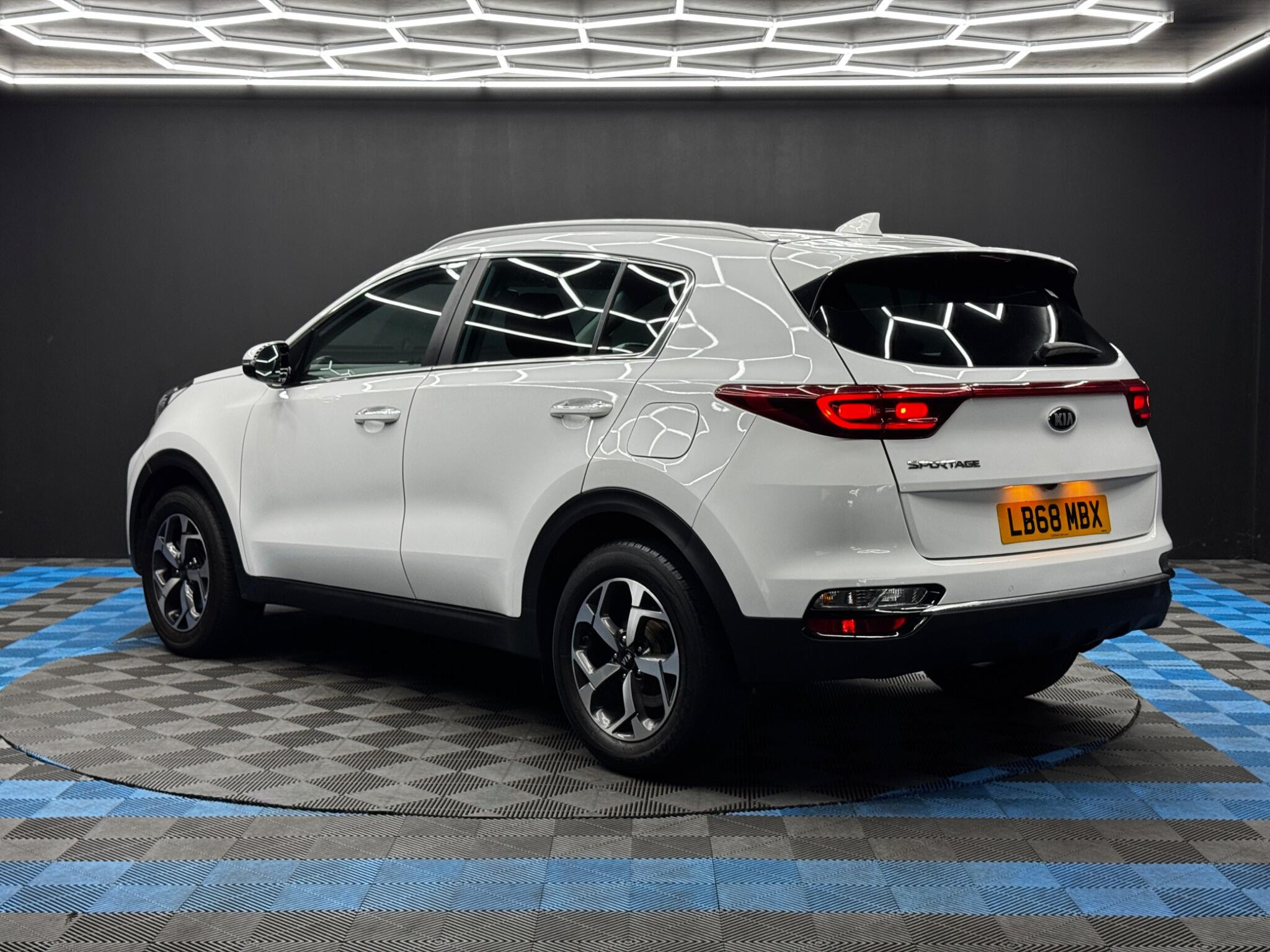 Kia Sportage 1.6 GDi 2 Euro 6 (s/s) 5dr 5dr Manual 2026