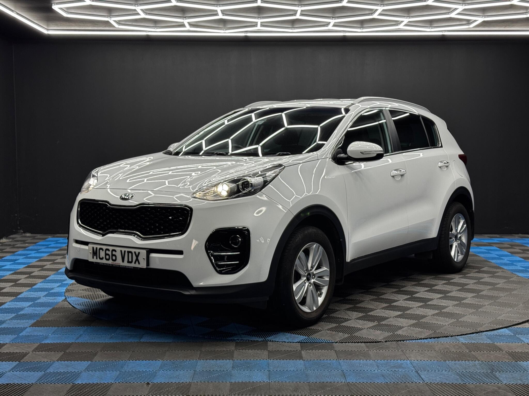 Kia Sportage 1.6 GDi 2 Euro 6 (s/s) 5dr 5dr Manual 2026