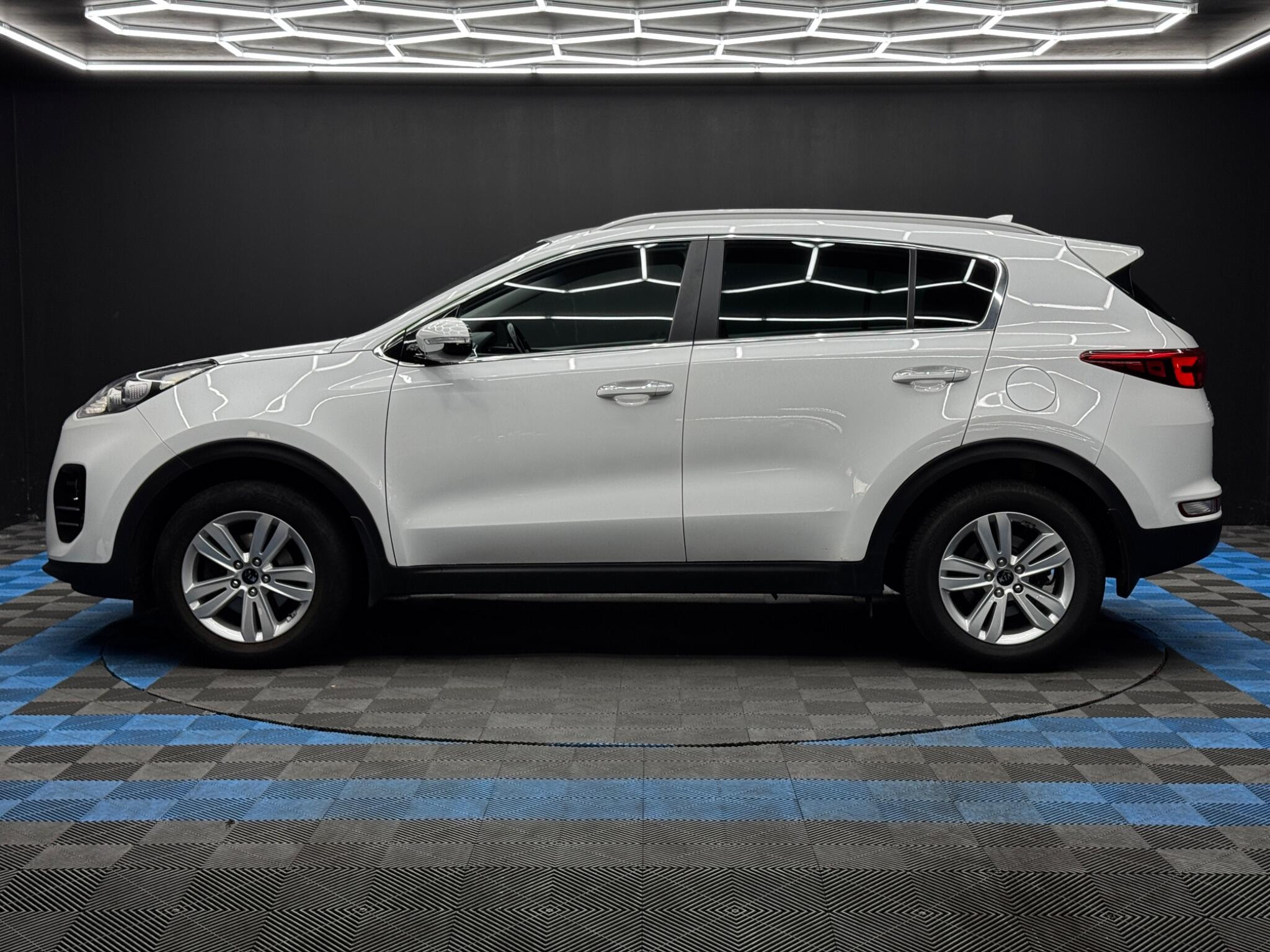 Kia Sportage 1.6 GDi 2 Euro 6 (s/s) 5dr 5dr Manual 2026