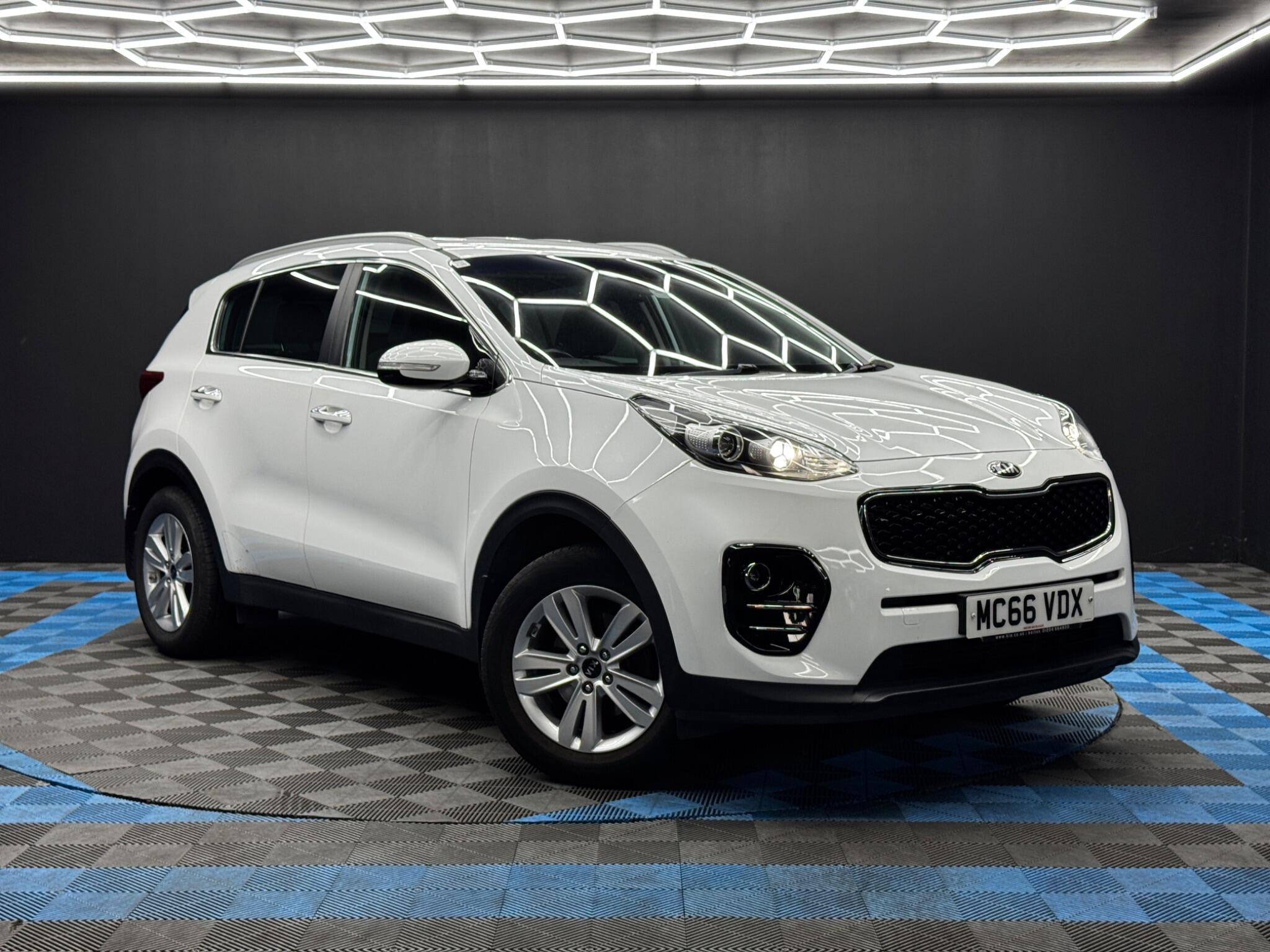 Kia Sportage 1.6 GDi 2 Euro 6 (s/s) 5dr 5dr Manual 2026