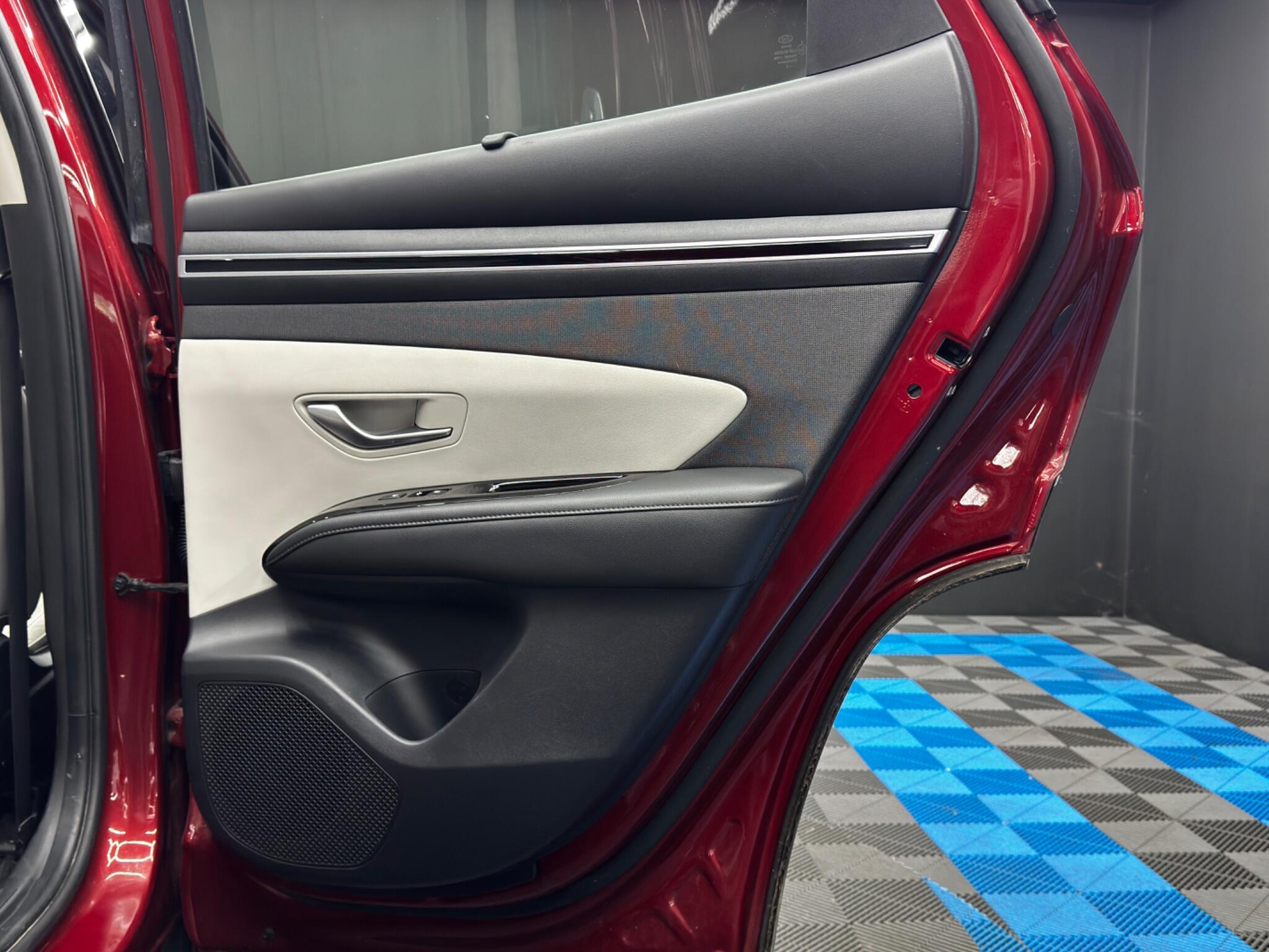 Hyundai Tucson 1.6 h T-GDi 13.8kWh Ultimate Auto 4WD Euro 6 (s/s) 5dr 5dr Automatic 2026