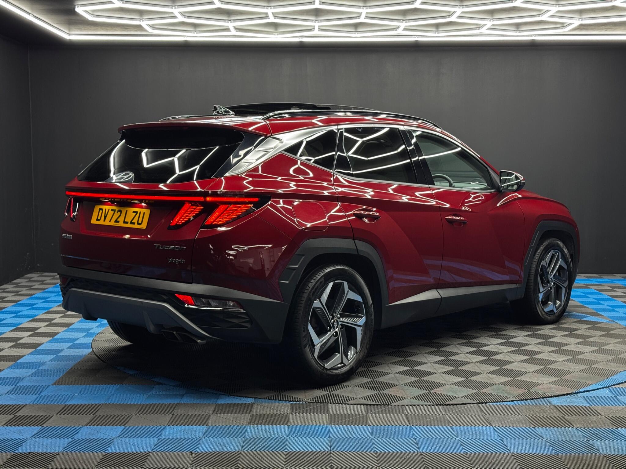 Hyundai Tucson 1.6 h T-GDi 13.8kWh Ultimate Auto 4WD Euro 6 (s/s) 5dr 5dr Automatic 2026