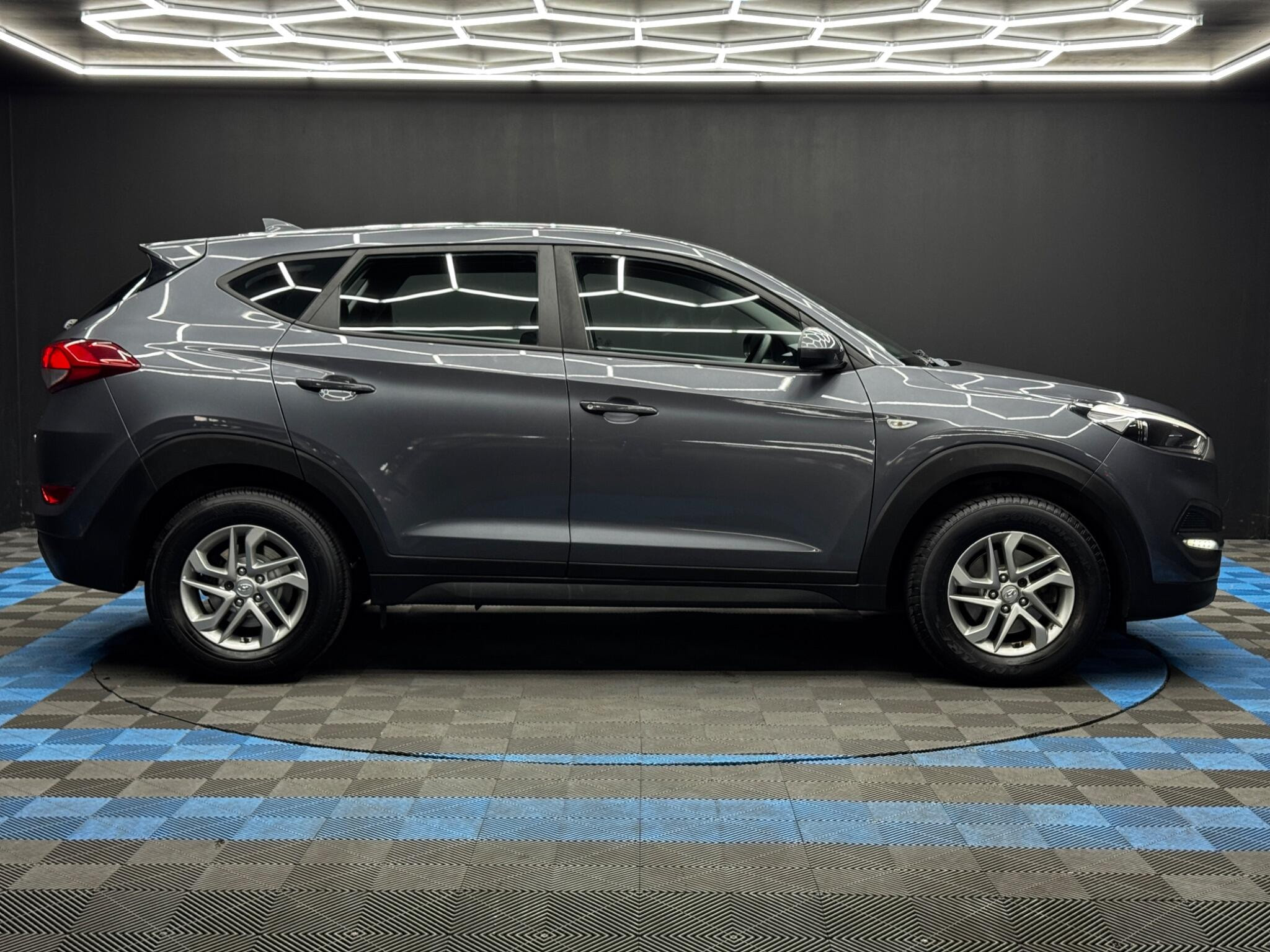 Hyundai Tucson 1.7 CRDi Blue Drive S Euro 6 (s/s) 5dr 5dr Manual 2026