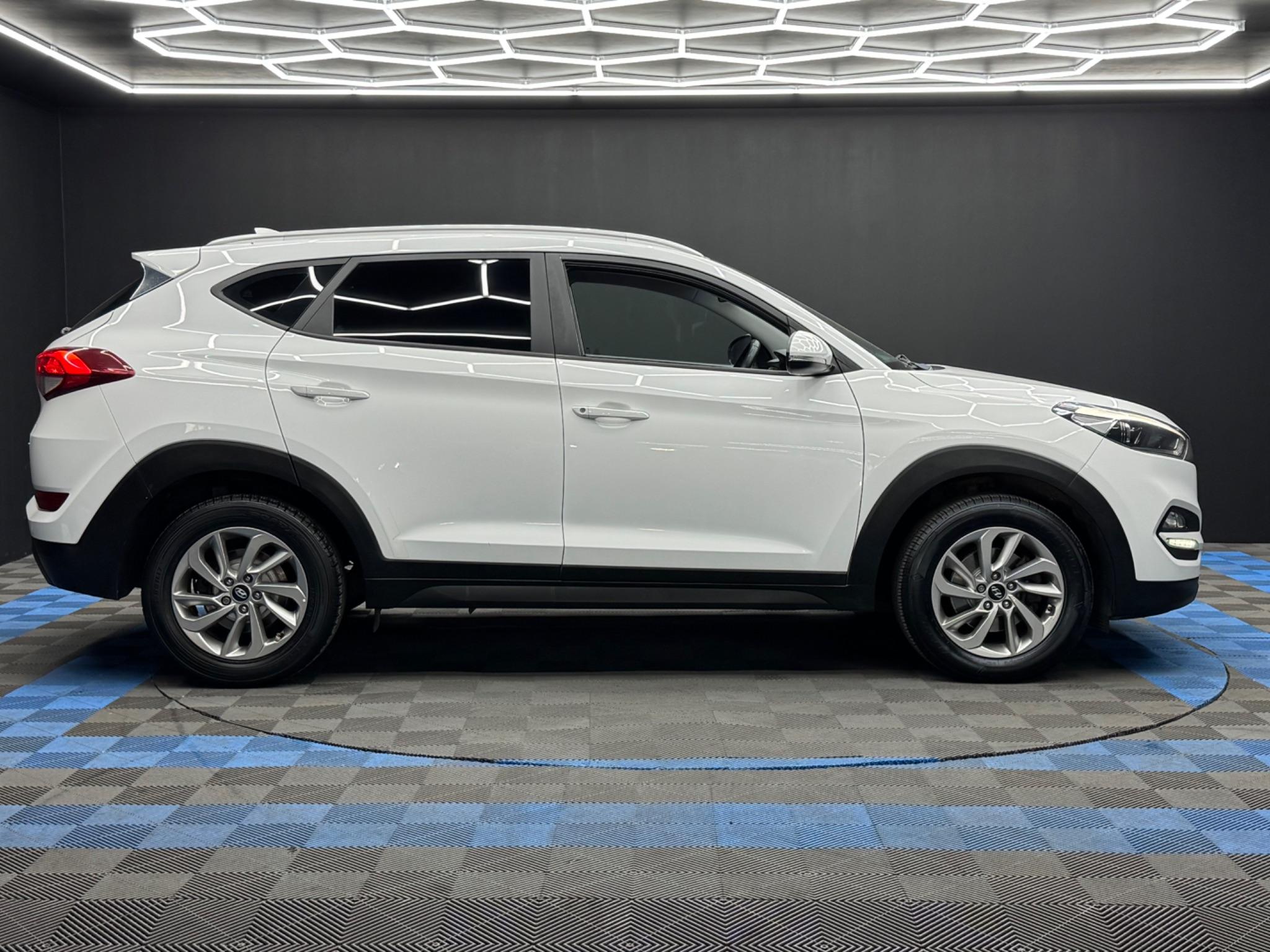 Hyundai Tucson 1.7 CRDi Blue Drive SE Nav Euro 6 (s/s) 5dr 5dr Manual 2026