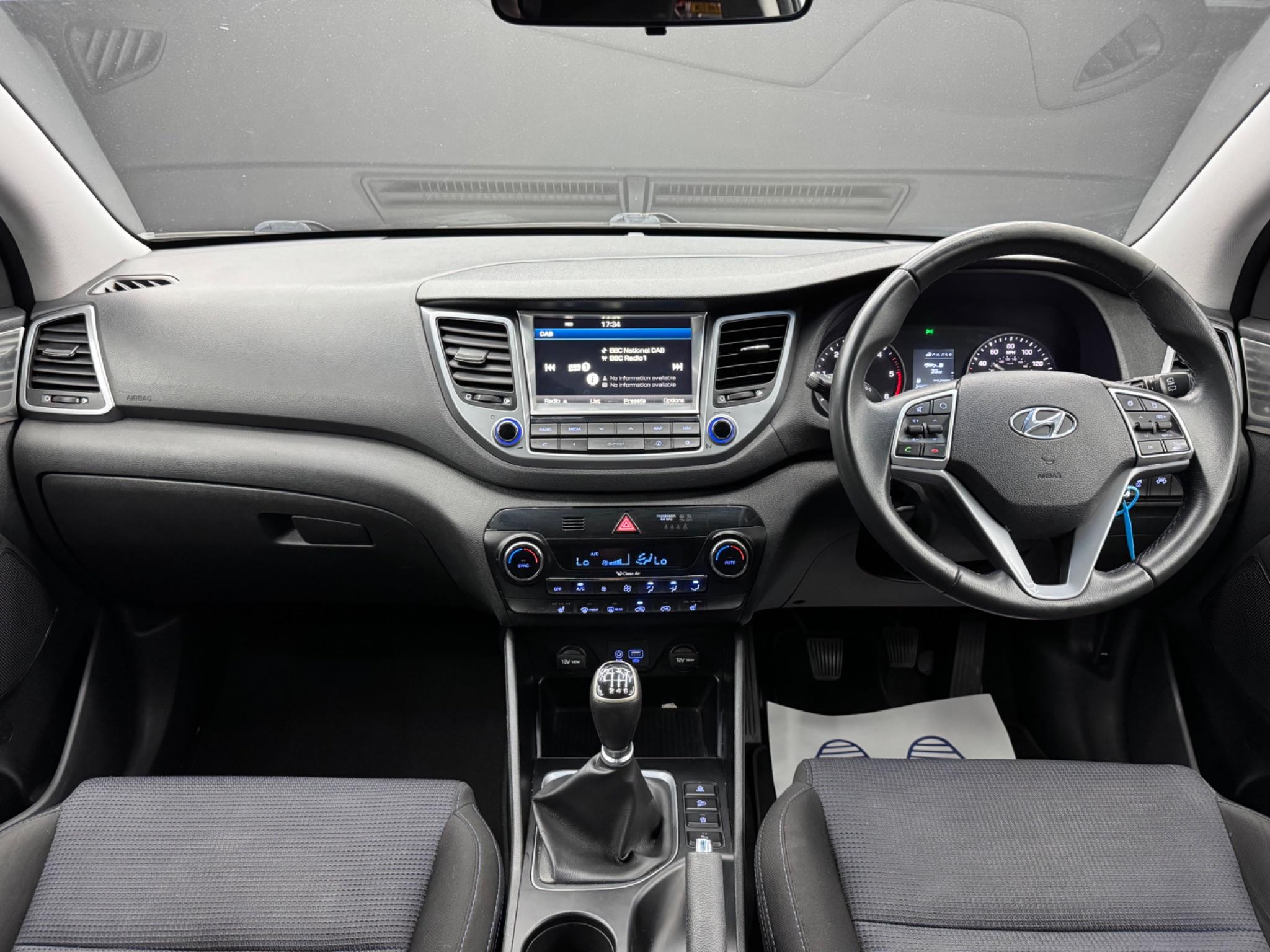 Hyundai Tucson 1.7 CRDi Blue Drive SE Nav Euro 6 (s/s) 5dr 5dr Manual 2026