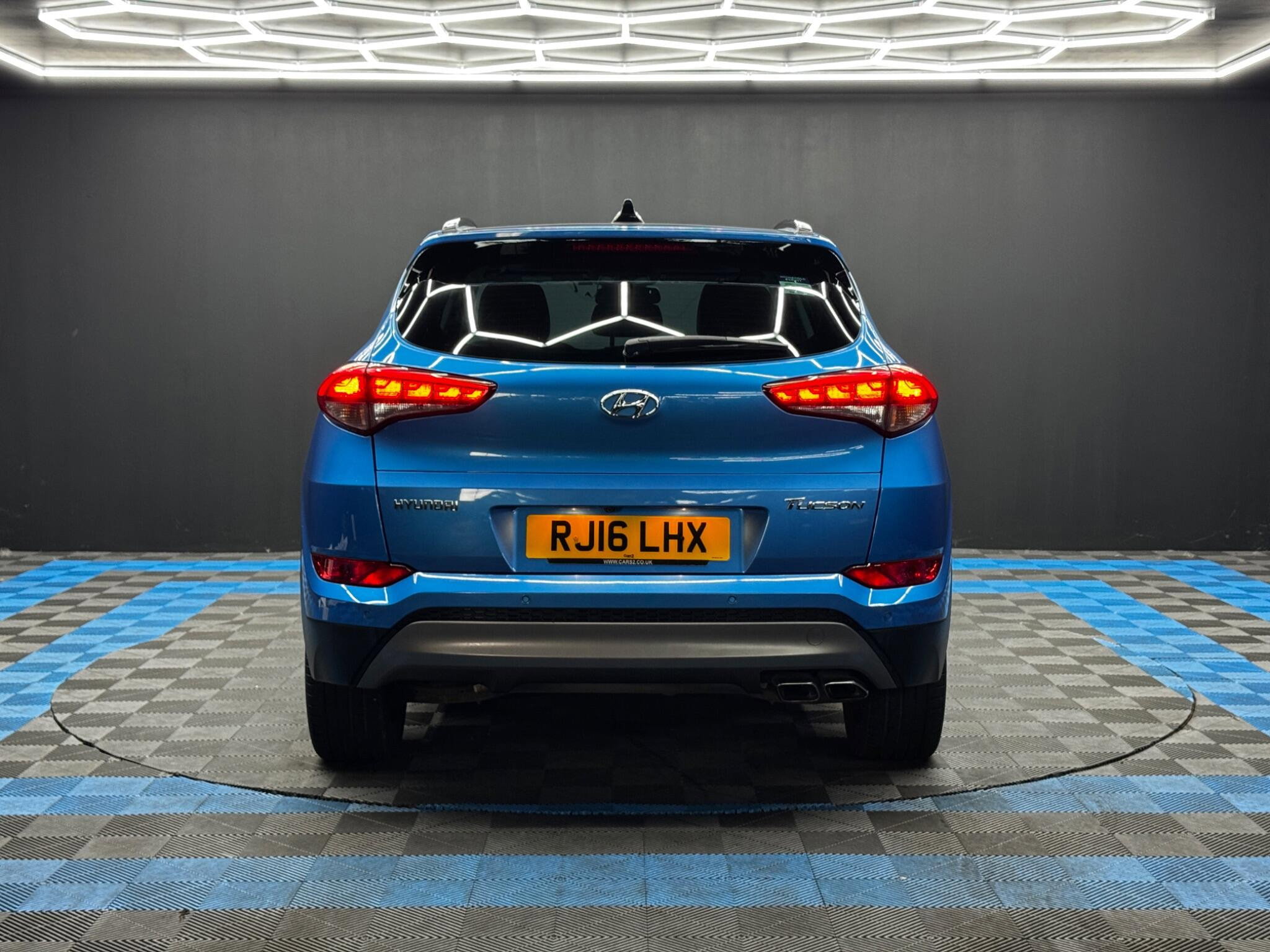 Hyundai Tucson 2.0 CRDi Blue Drive Premium SE Euro 6 (s/s) 5dr 5dr Manual 2026