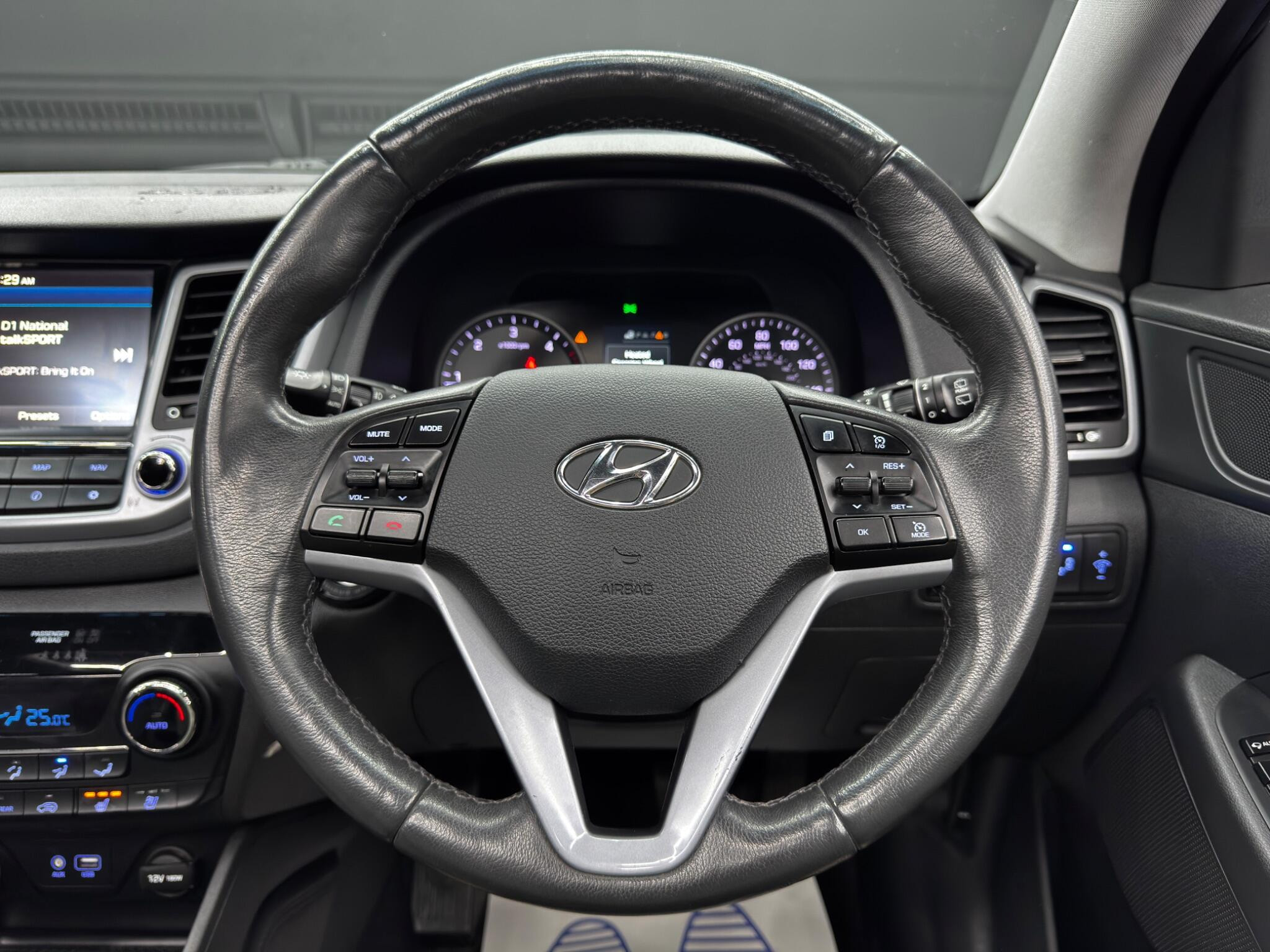 Hyundai Tucson 2.0 CRDi Blue Drive Premium SE Euro 6 (s/s) 5dr 5dr Manual 2026
