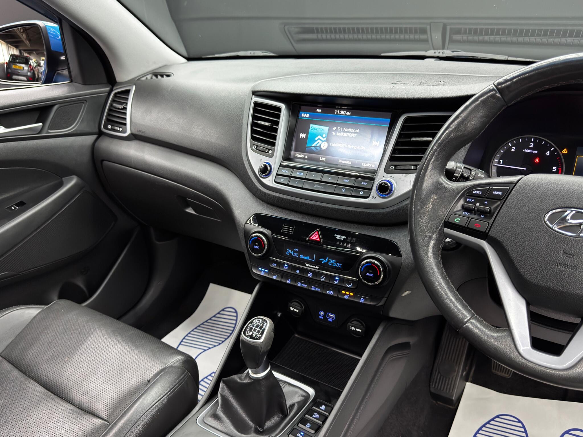 Hyundai Tucson 2.0 CRDi Blue Drive Premium SE Euro 6 (s/s) 5dr 5dr Manual 2026