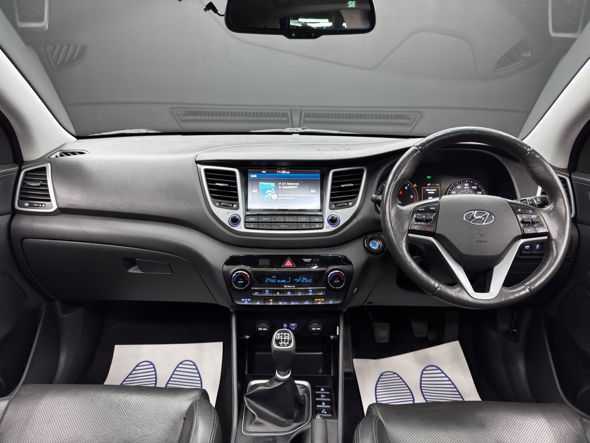 Hyundai Tucson 2.0 CRDi Blue Drive Premium SE Euro 6 (s/s) 5dr 5dr Manual 2026