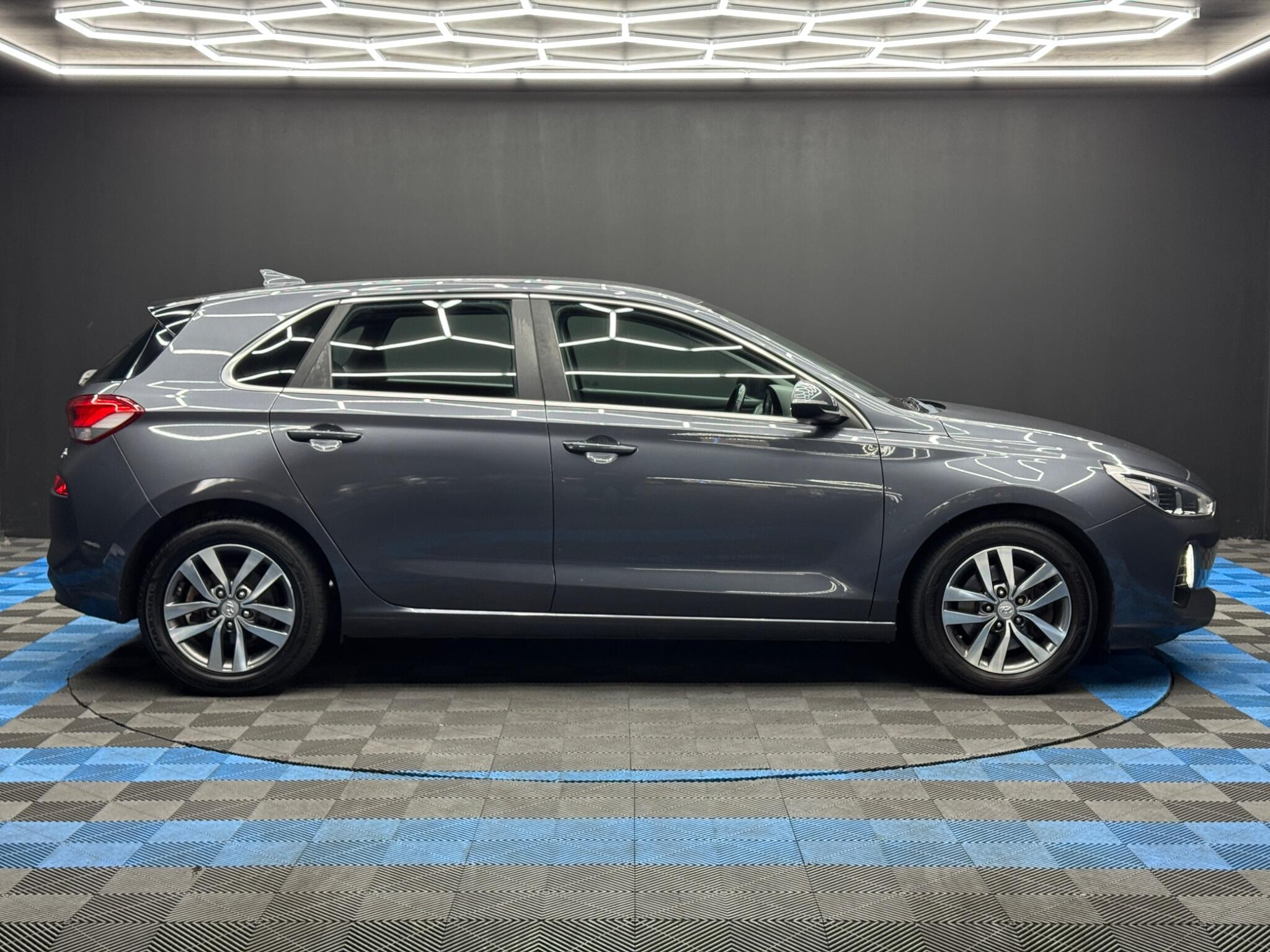 Hyundai I30 1.0 T-GDi Blue Drive SE Nav Euro 6 (s/s) 5dr 5dr Manual 2026