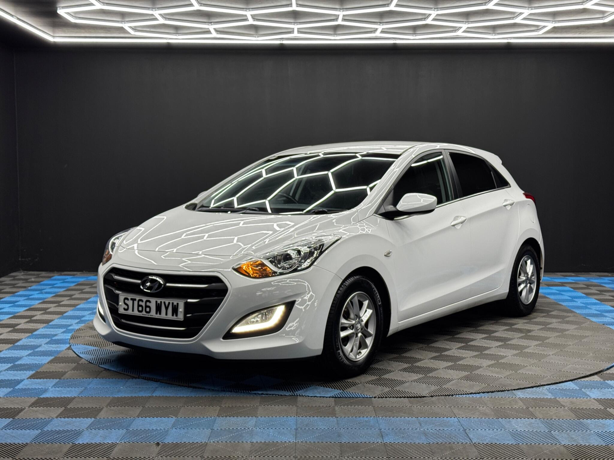 Hyundai I30 1.6 CRDi Blue Drive SE Euro 6 (s/s) 5dr 5dr Manual 2026