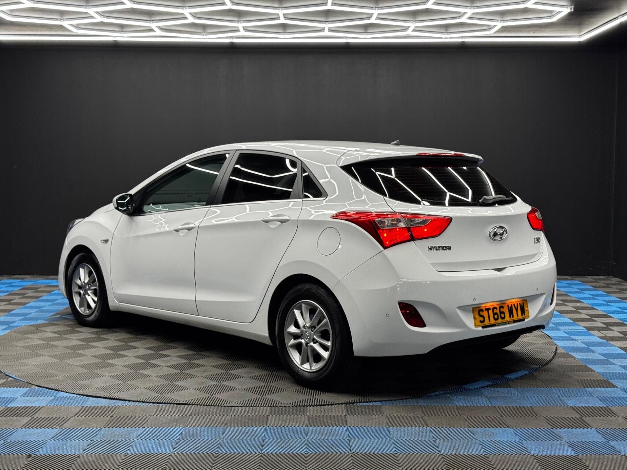 Hyundai I30 1.6 CRDi Blue Drive SE Euro 6 (s/s) 5dr 5dr Manual 2026