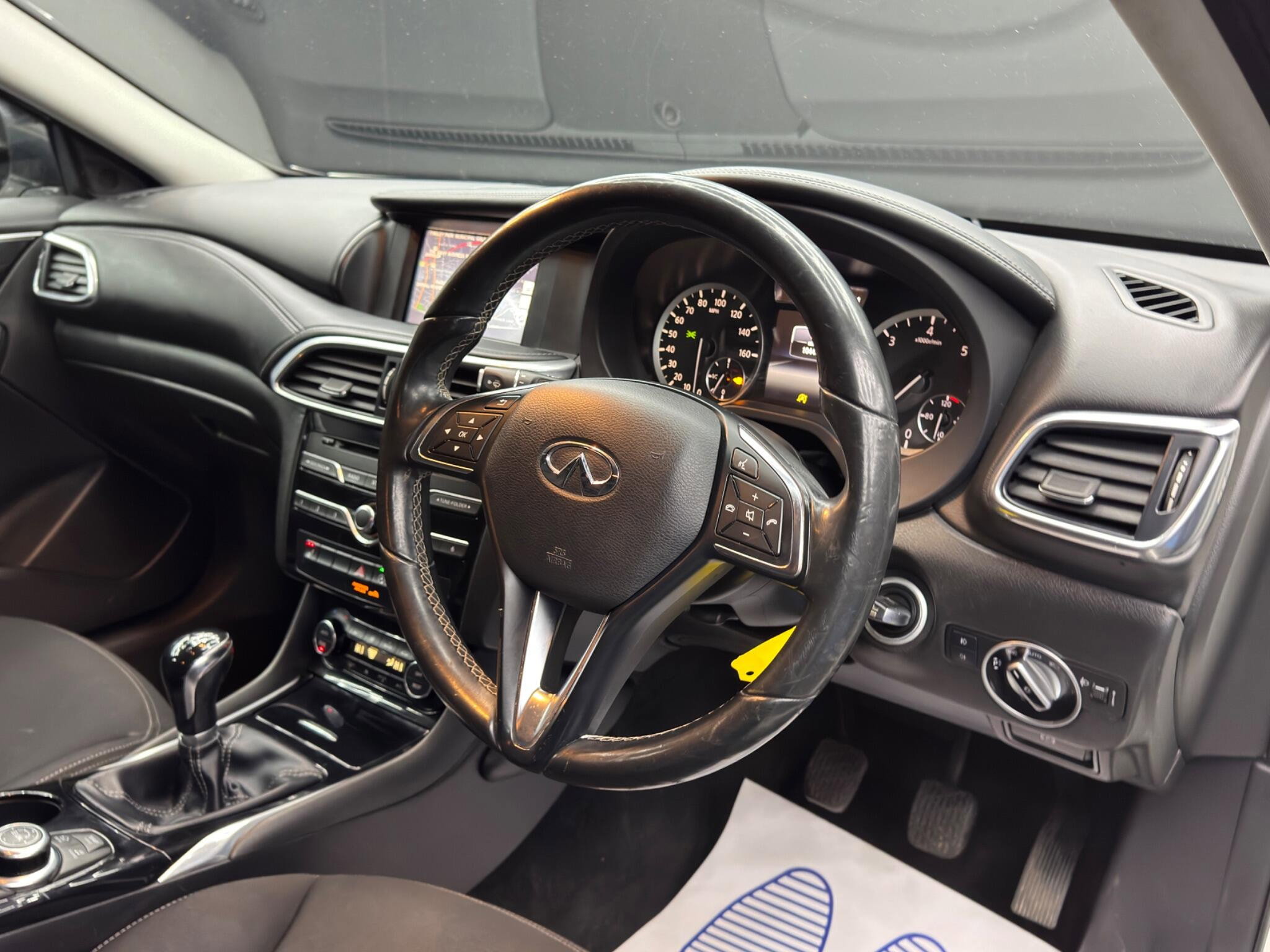 Infiniti Q30 1.5d Business Executive Euro 6 (s/s) 5dr 5dr Manual 2026