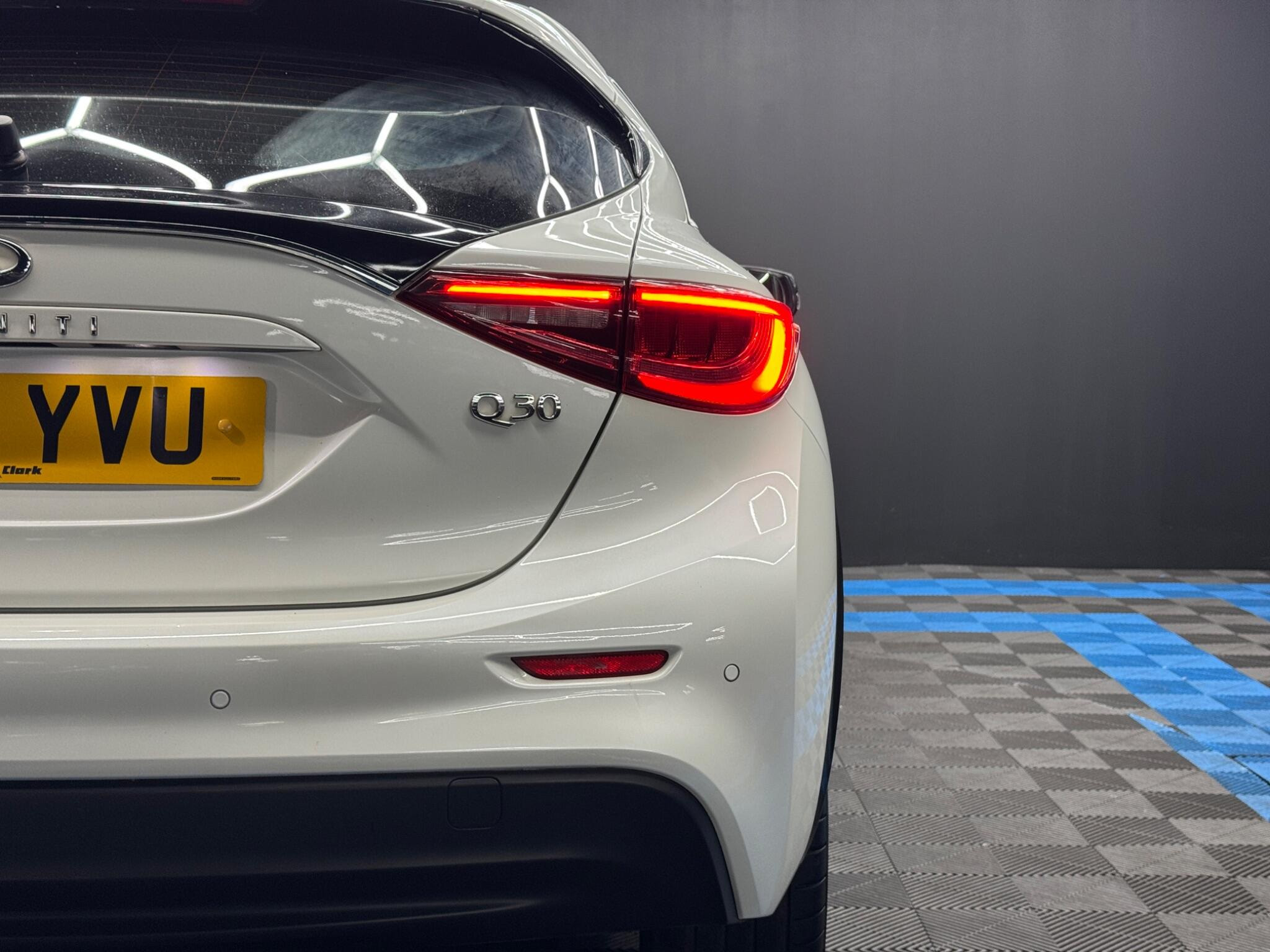 Infiniti Q30 1.5d Business Executive Euro 6 (s/s) 5dr 5dr Manual 2026