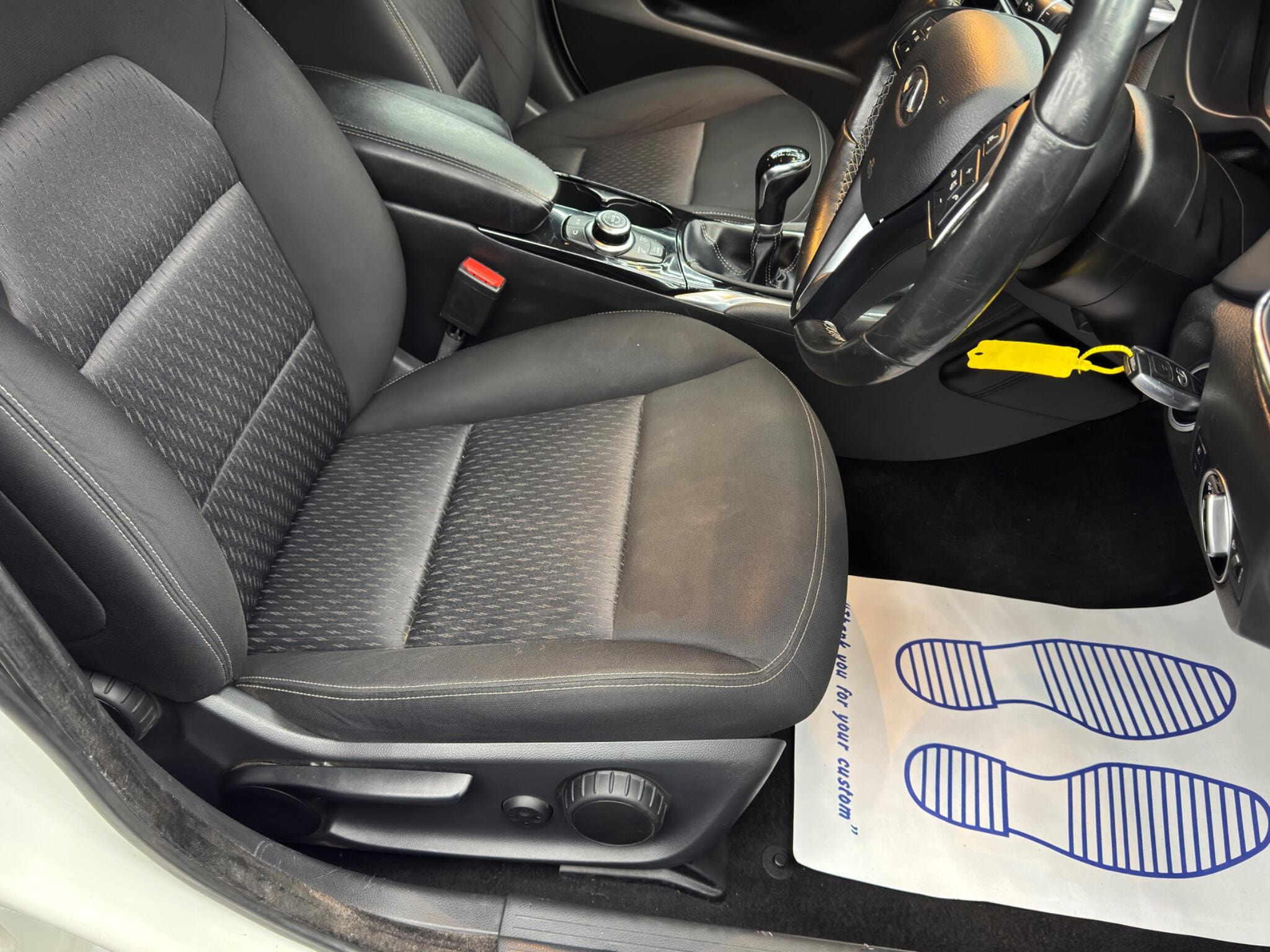 Infiniti Q30 1.5d Business Executive Euro 6 (s/s) 5dr 5dr Manual 2026