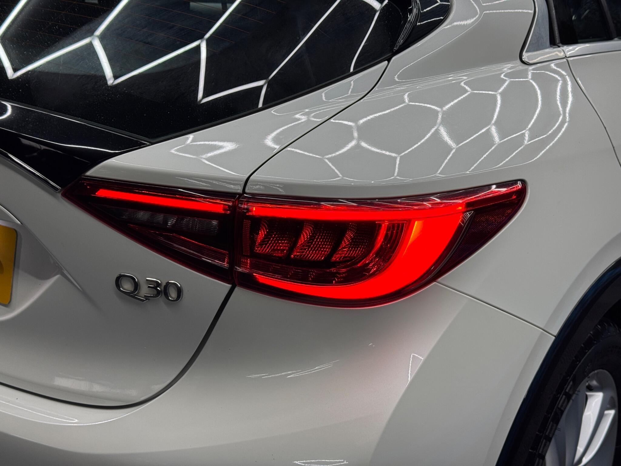 Infiniti Q30 1.5d Business Executive Euro 6 (s/s) 5dr 5dr Manual 2026