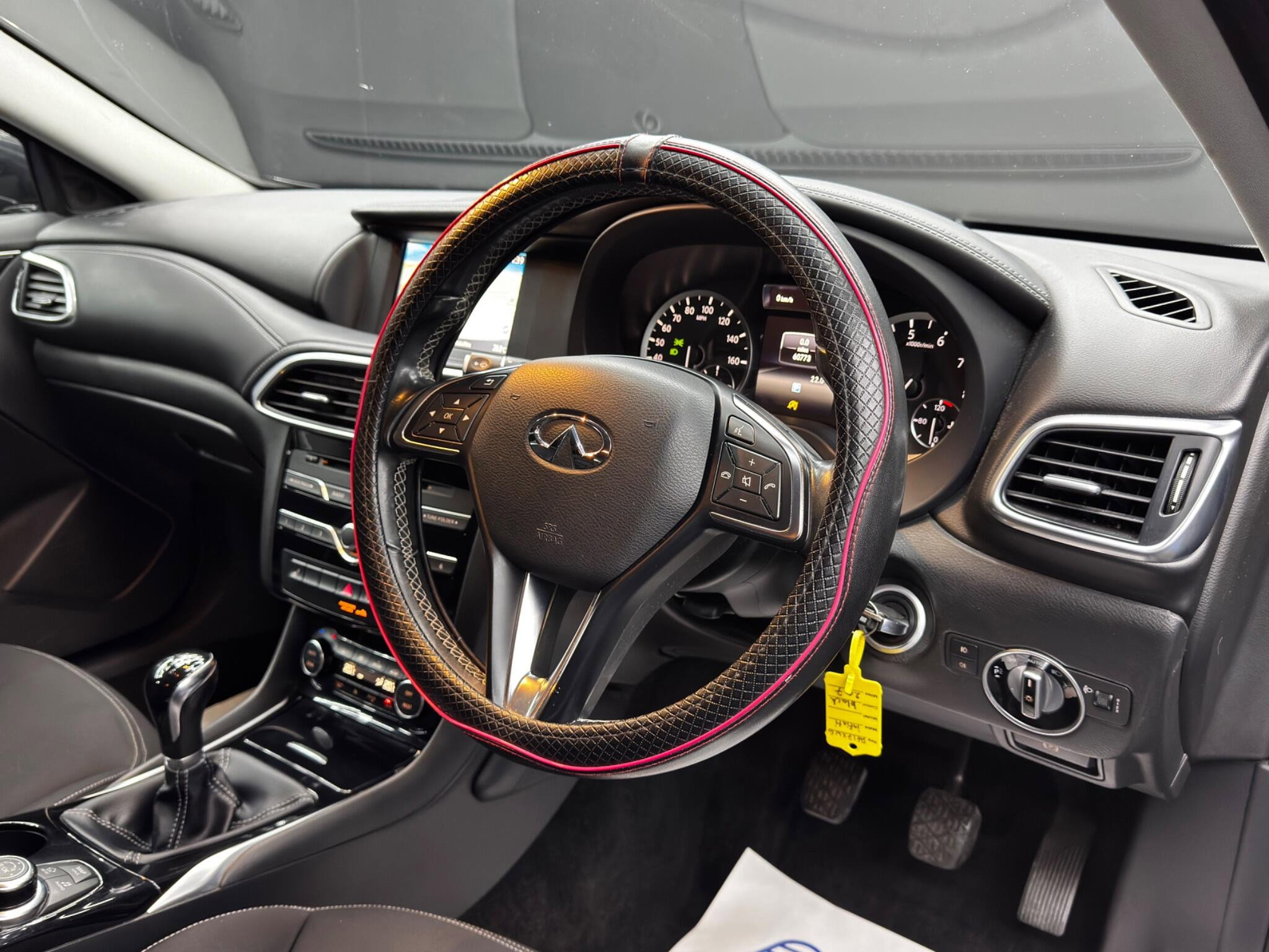 Infiniti Q30 1.6T Premium InTouch Euro 6 (s/s) 5dr 5dr Manual 2026
