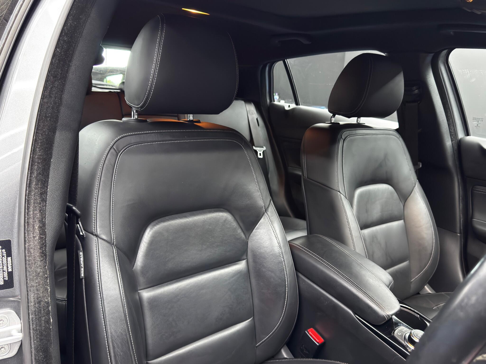 Infiniti Q30 1.6T Premium Tech Euro 6 (s/s) 5dr 5dr Manual 2026