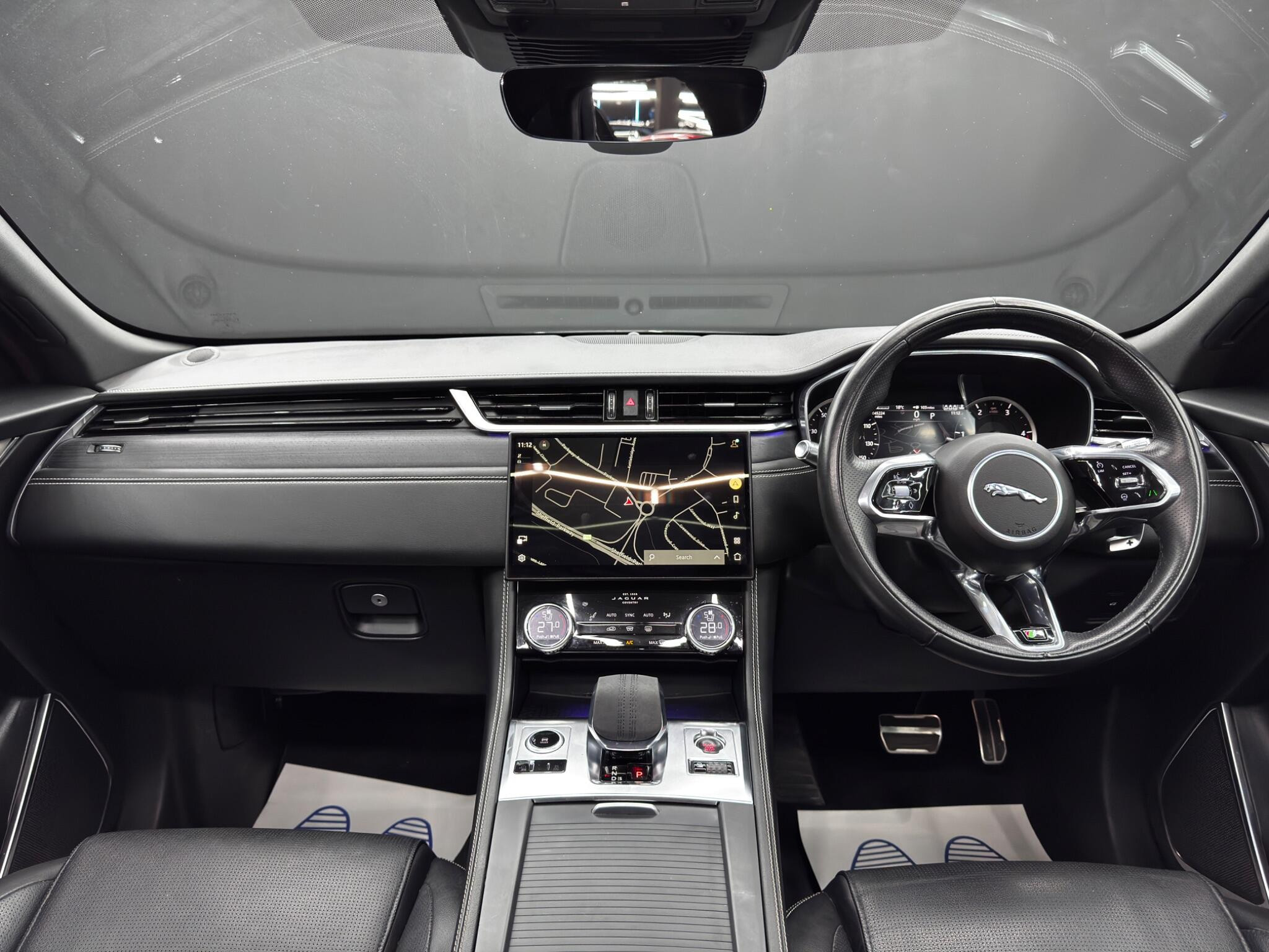 Jaguar F-PACE 2.0 D200 MHEV R-Dynamic Black Auto AWD Euro 6 (s/s) 5dr 5dr Automatic 2026