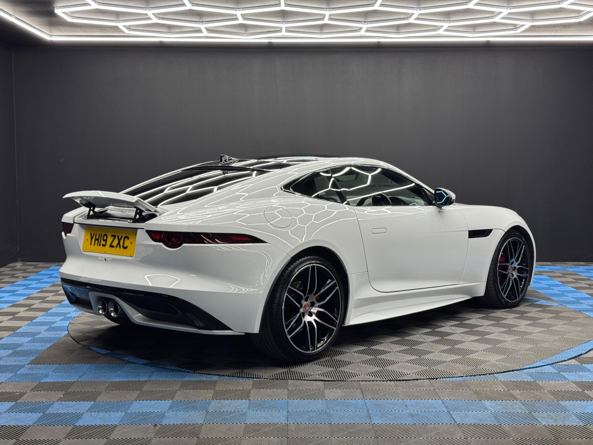 Jaguar F-Type 3.0 V6 Chequered Flag Auto Euro 6 (s/s) 2dr 2dr Automatic 2026