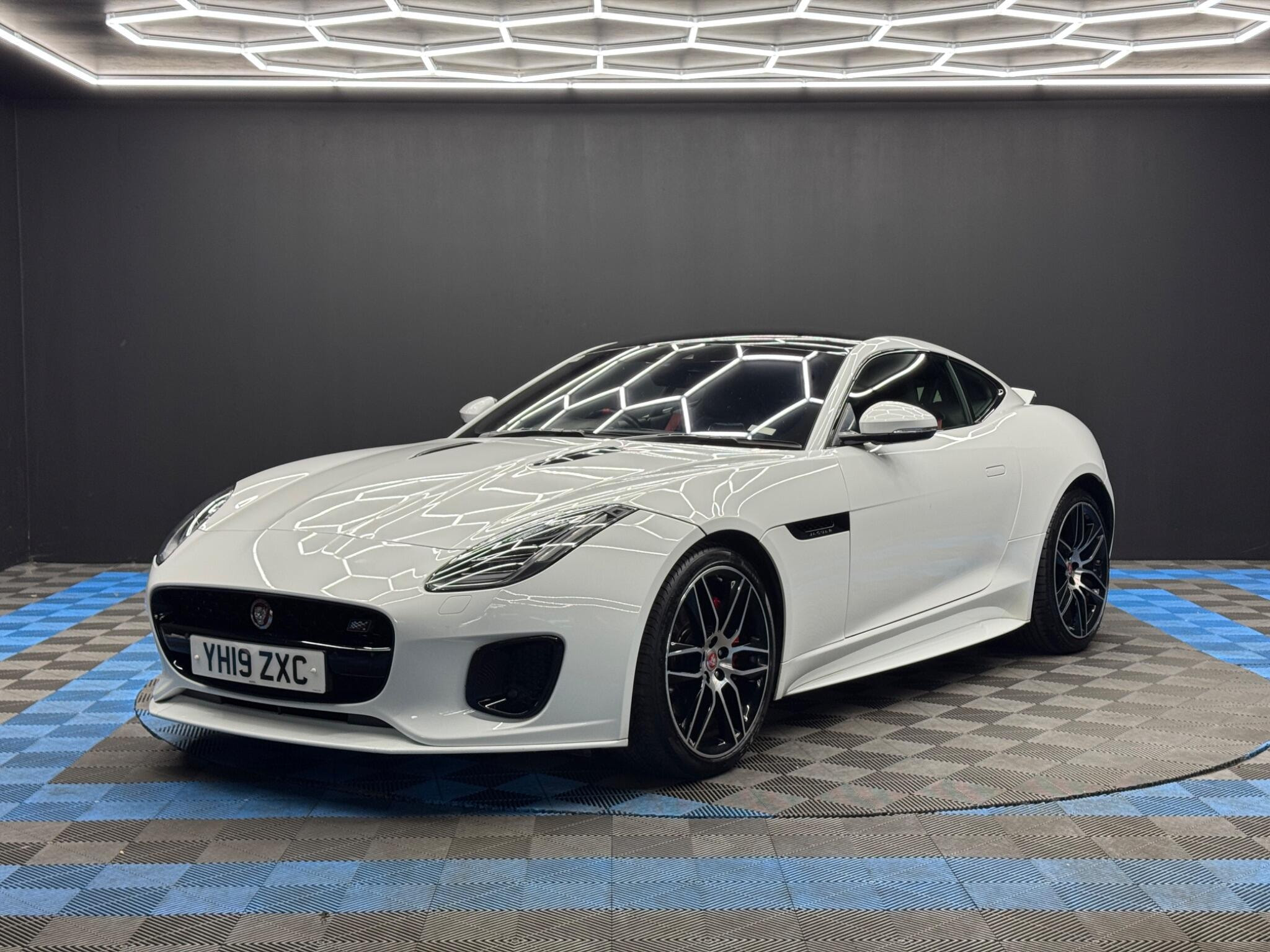 Jaguar F-Type 3.0 V6 Chequered Flag Auto Euro 6 (s/s) 2dr 2dr Automatic 2026