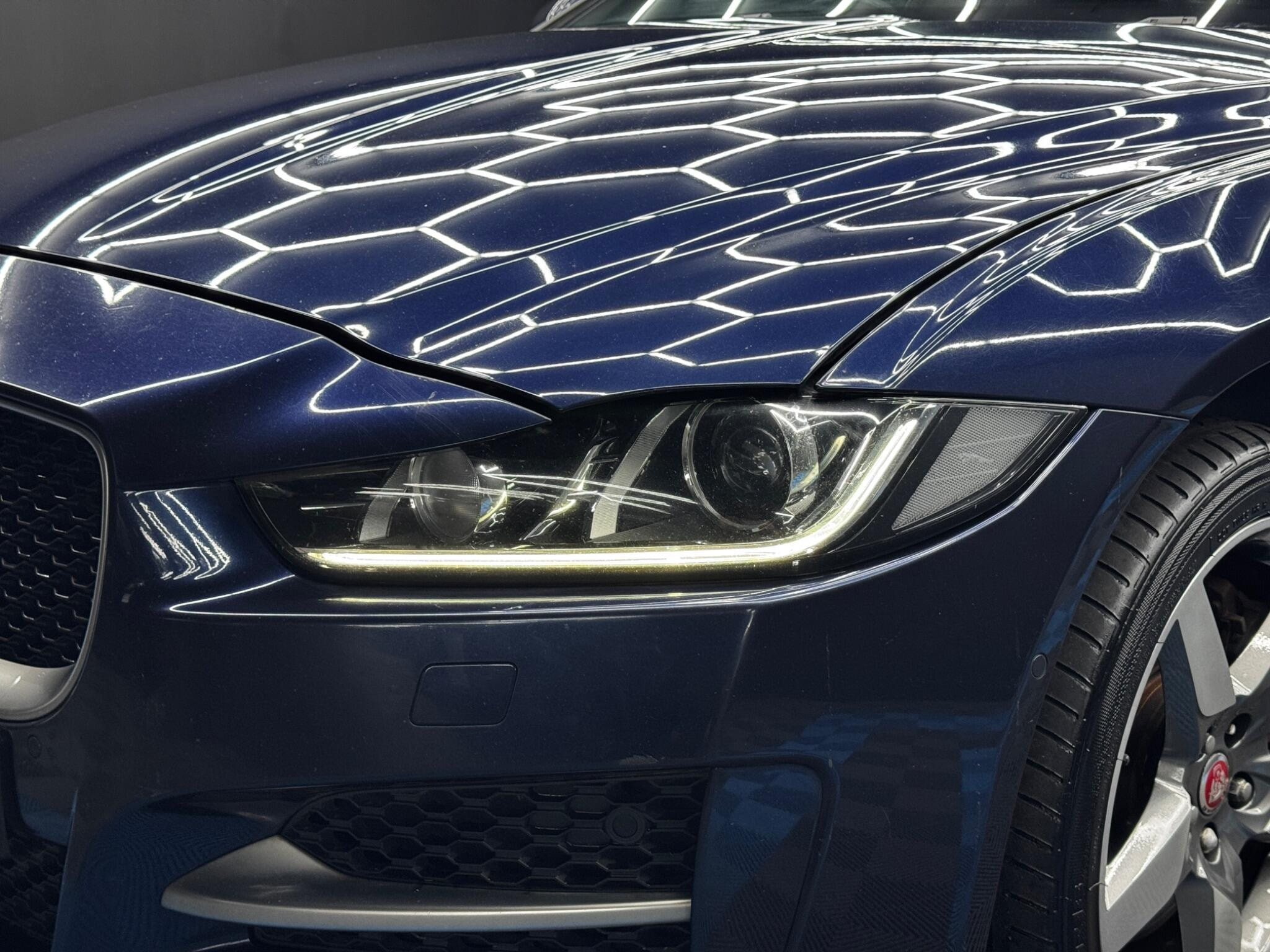 Jaguar XE 2.0d R-Sport Auto AWD Euro 6 (s/s) 4dr 4dr Automatic 2026
