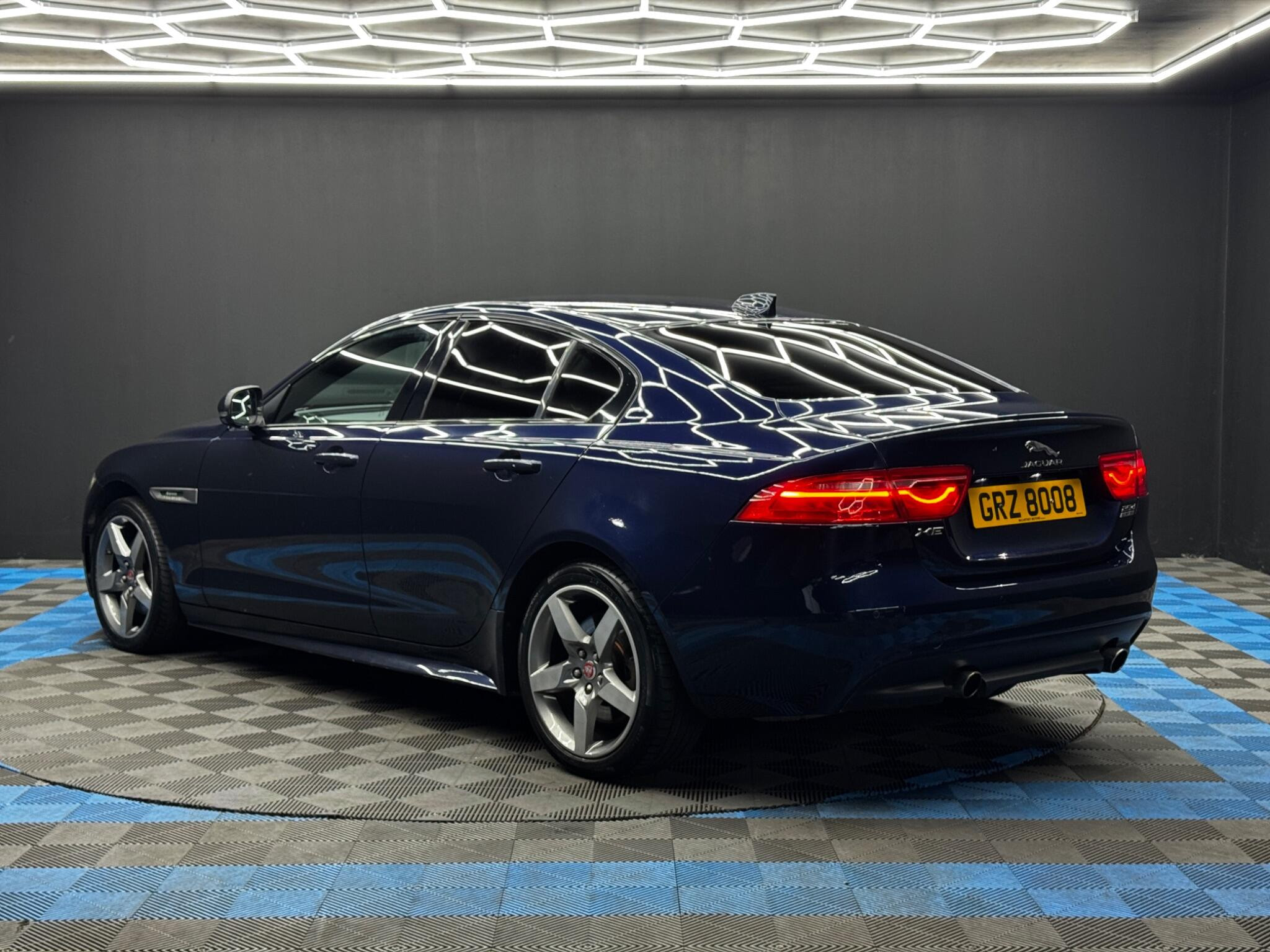 Jaguar XE 2.0d R-Sport Auto AWD Euro 6 (s/s) 4dr 4dr Automatic 2026