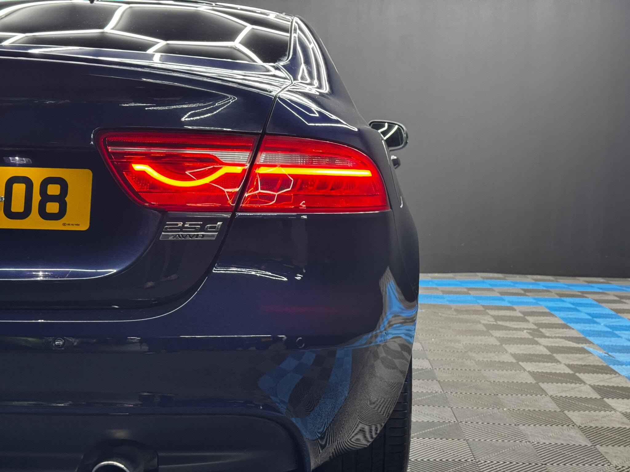 Jaguar XE 2.0d R-Sport Auto AWD Euro 6 (s/s) 4dr 4dr Automatic 2026