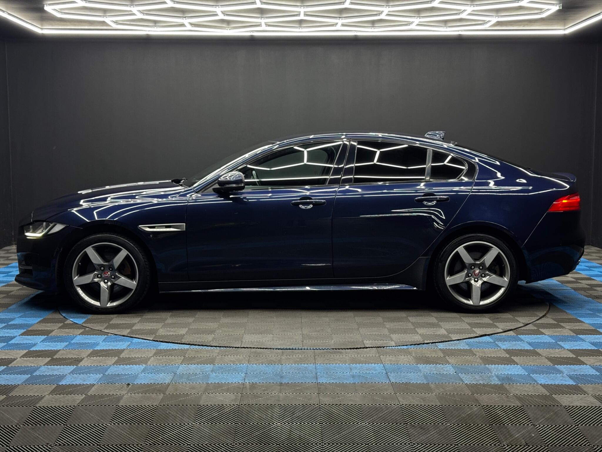 Jaguar XE 2.0d R-Sport Auto AWD Euro 6 (s/s) 4dr 4dr Automatic 2026