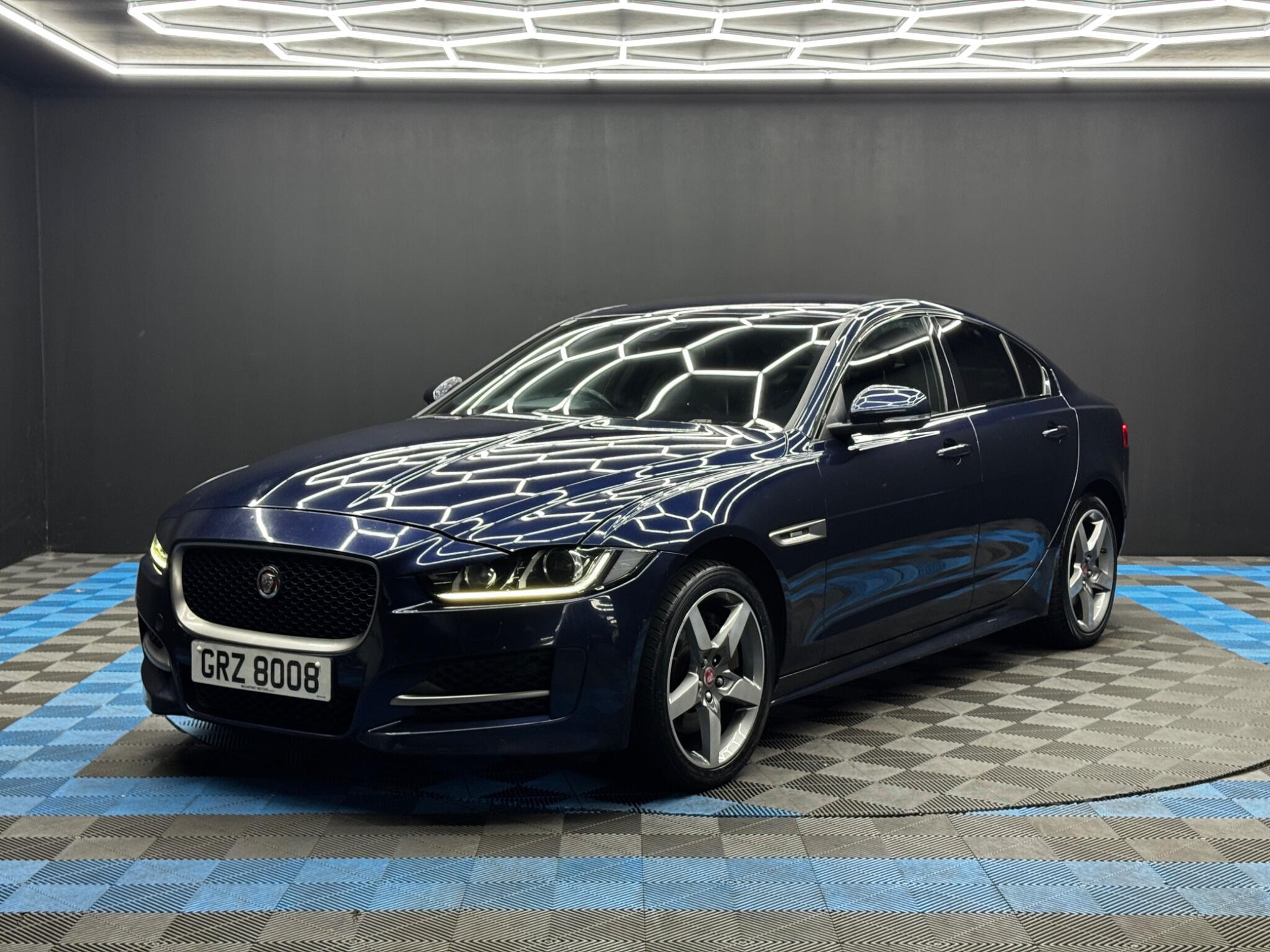 Jaguar XE 2.0d R-Sport Auto AWD Euro 6 (s/s) 4dr 4dr Automatic 2026