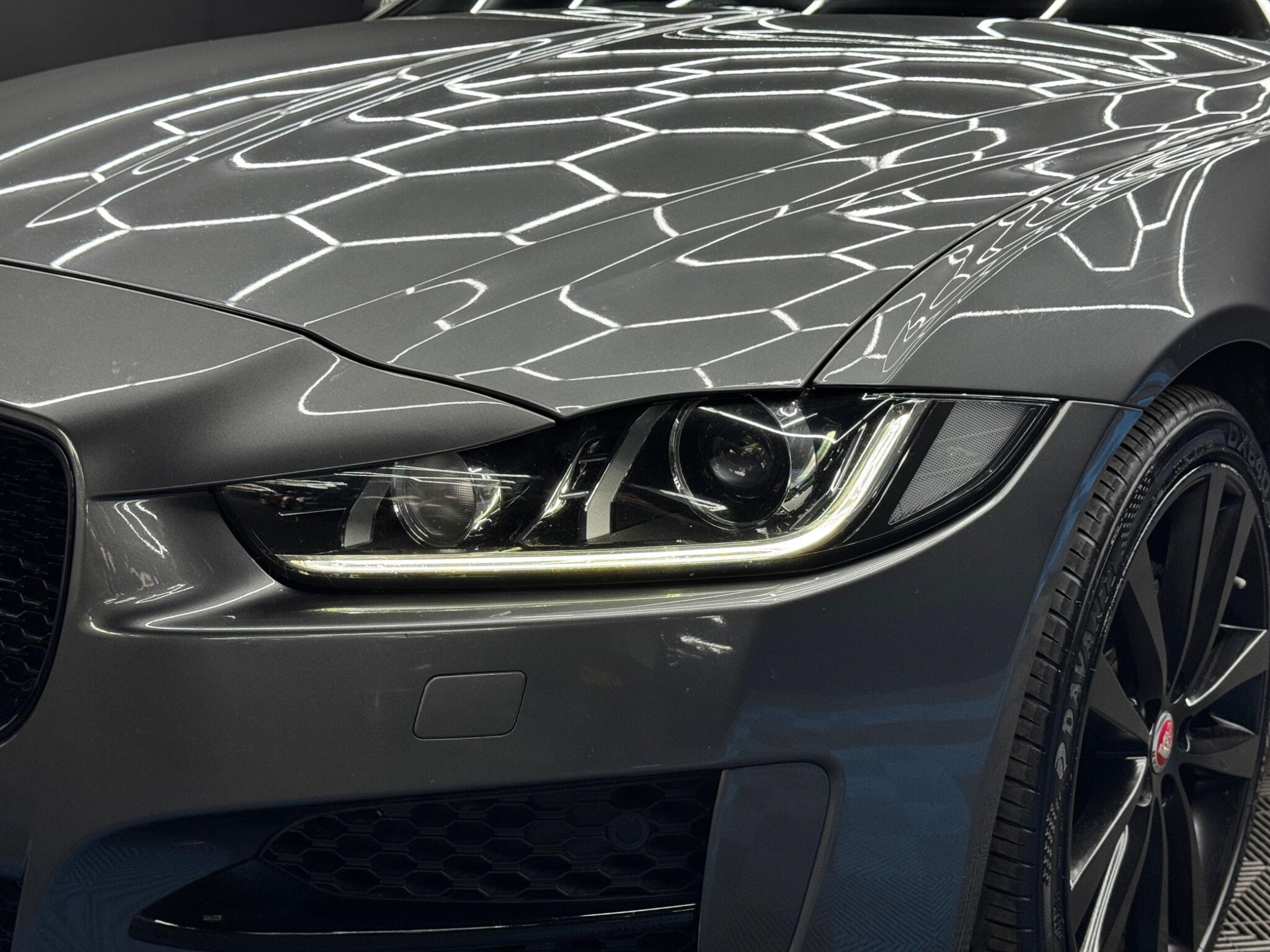 Jaguar XE 2.0d R-Sport Auto Euro 6 (s/s) 4dr 4dr Automatic 2026