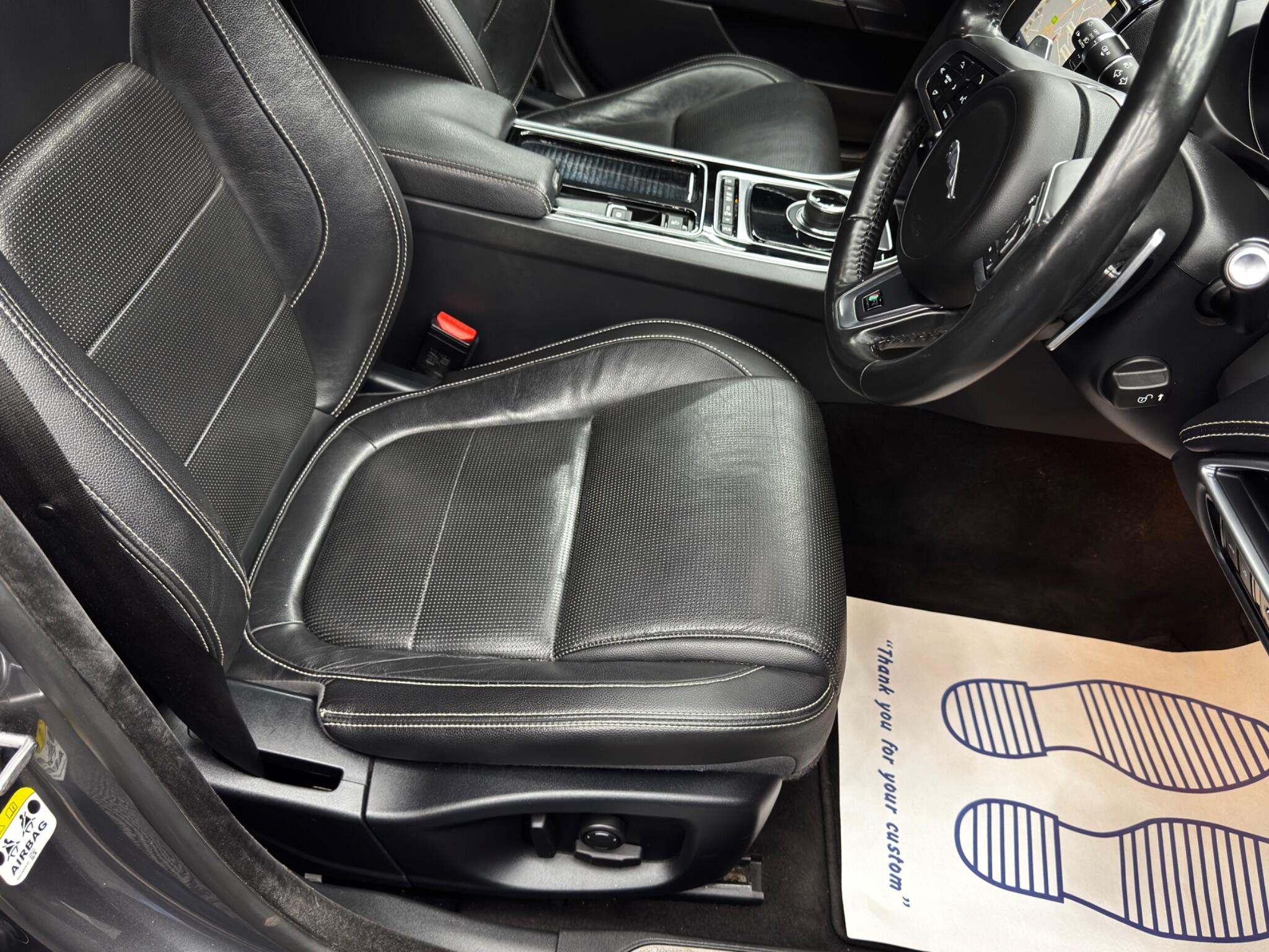 Jaguar XE 2.0d R-Sport Auto Euro 6 (s/s) 4dr 4dr Automatic 2026