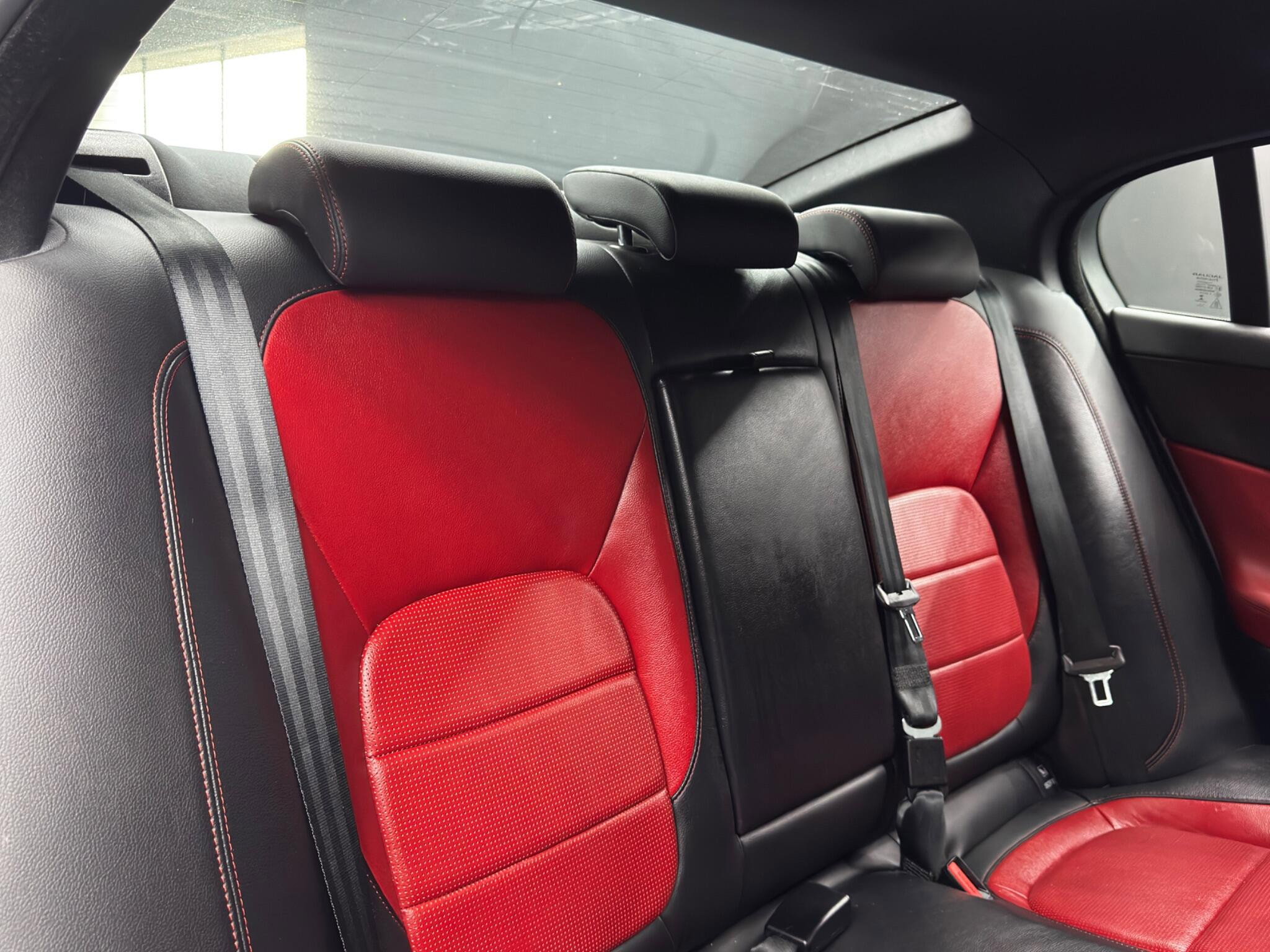 Jaguar XE 2.0d R-Sport Euro 6 (s/s) 4dr 4dr Manual 2026