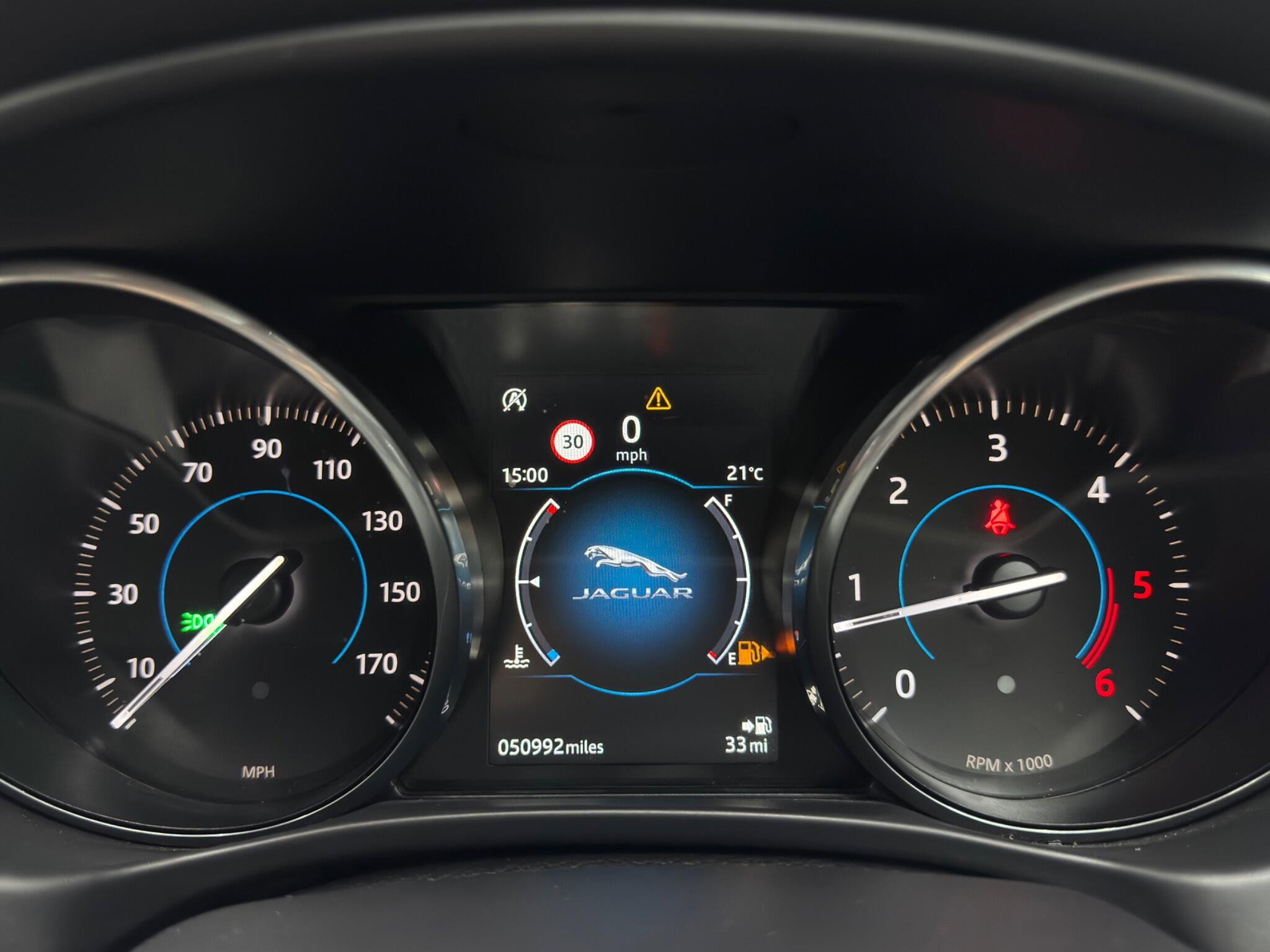 Jaguar XE 2.0d R-Sport Euro 6 (s/s) 4dr 4dr Manual 2026