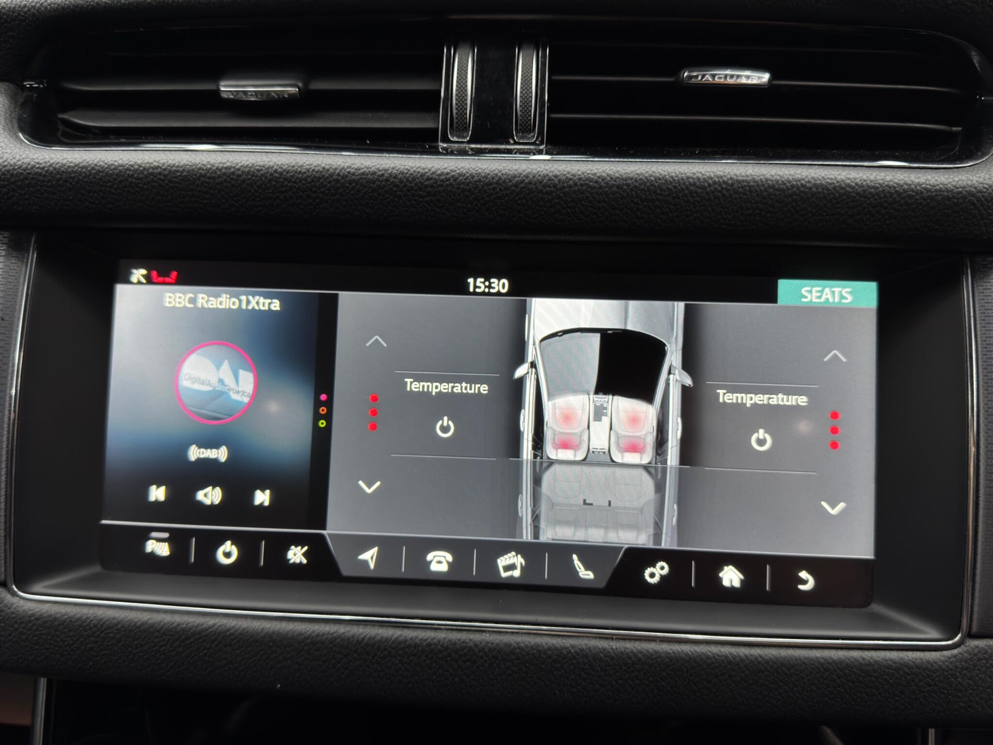 Jaguar XF 2.0i R-Sport Sportbrake Auto Euro 6 (s/s) 5dr 5dr Automatic 2026