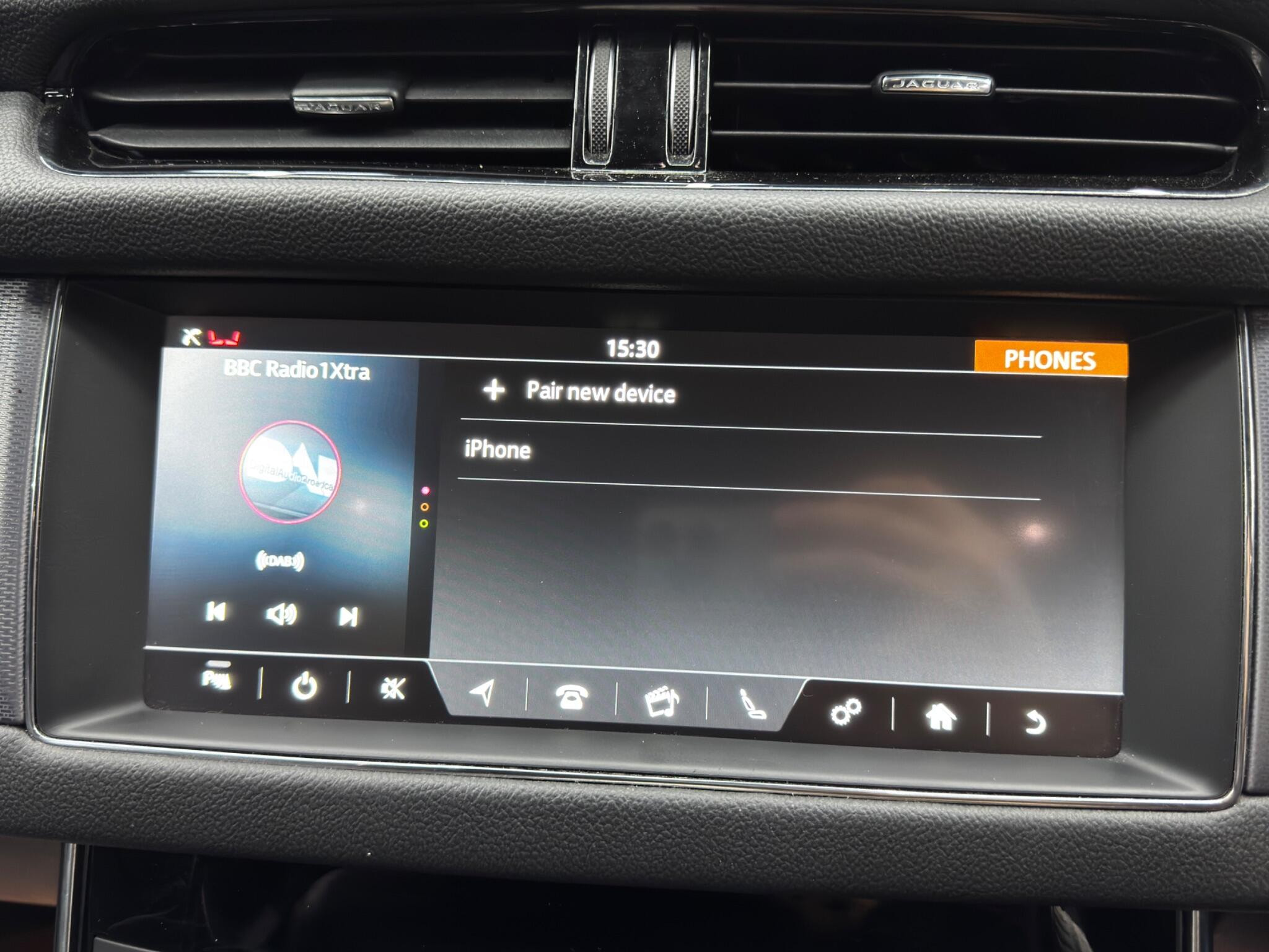Jaguar XF 2.0i R-Sport Sportbrake Auto Euro 6 (s/s) 5dr 5dr Automatic 2026
