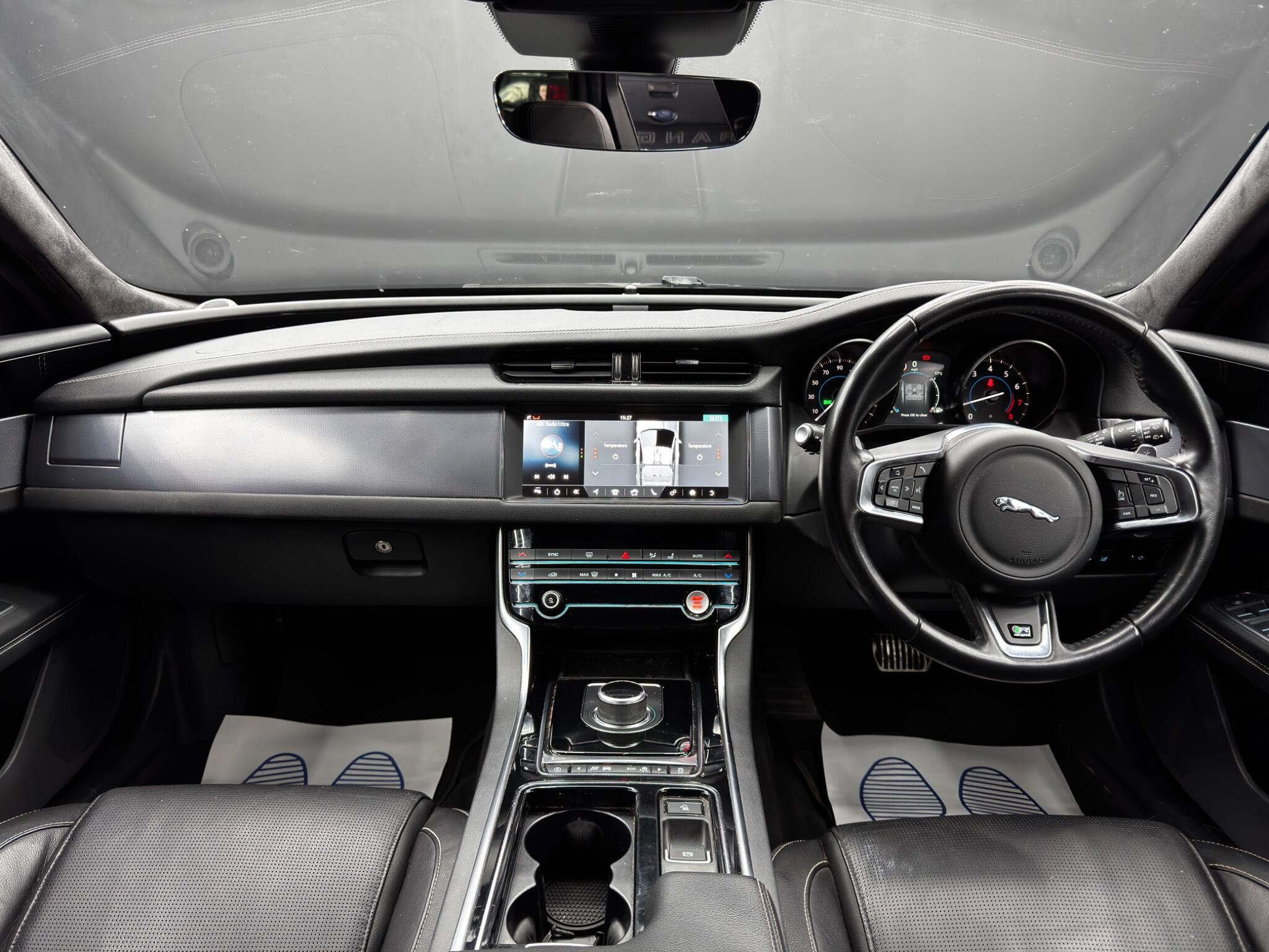 Jaguar XF 2.0i R-Sport Sportbrake Auto Euro 6 (s/s) 5dr 5dr Automatic 2026