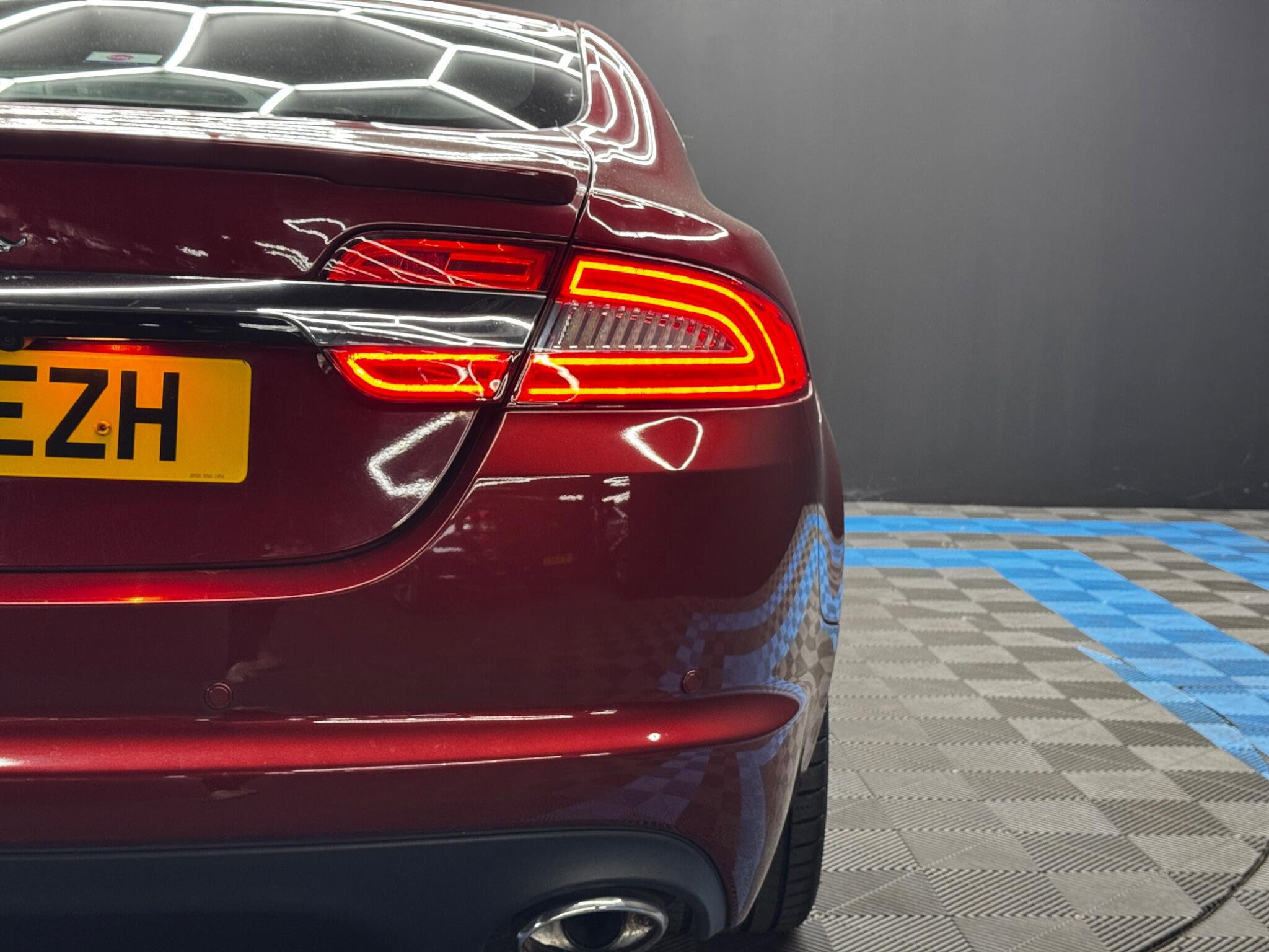 Jaguar XF 2.2d Sport Auto Euro 5 (s/s) 4dr 4dr Automatic 2026