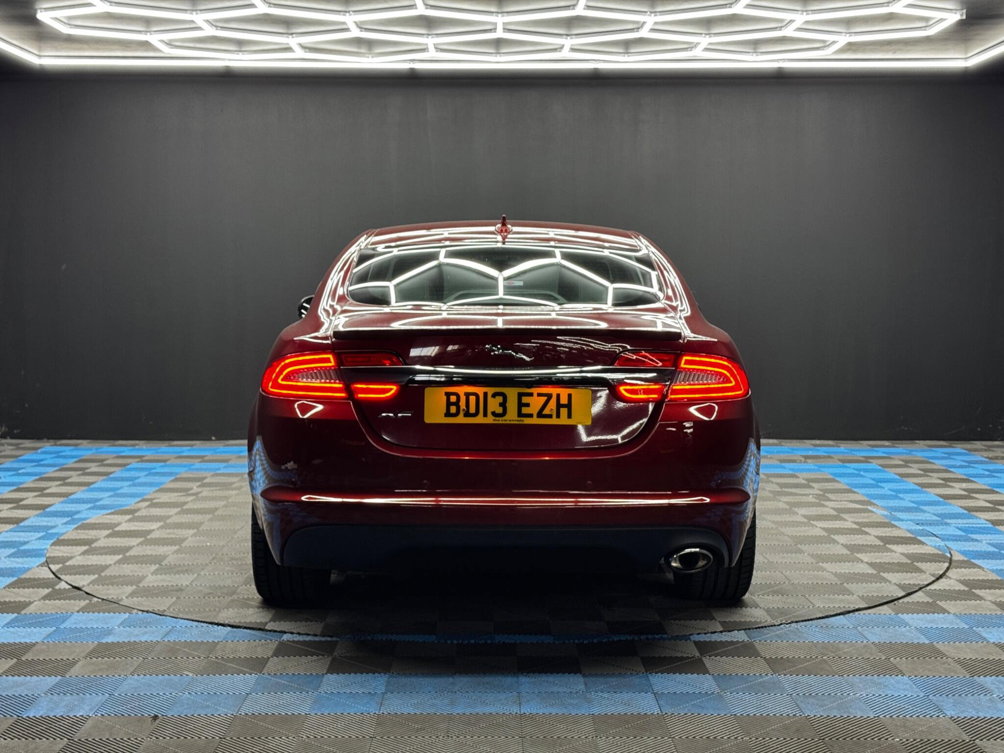 Jaguar XF 2.2d Sport Auto Euro 5 (s/s) 4dr 4dr Automatic 2026