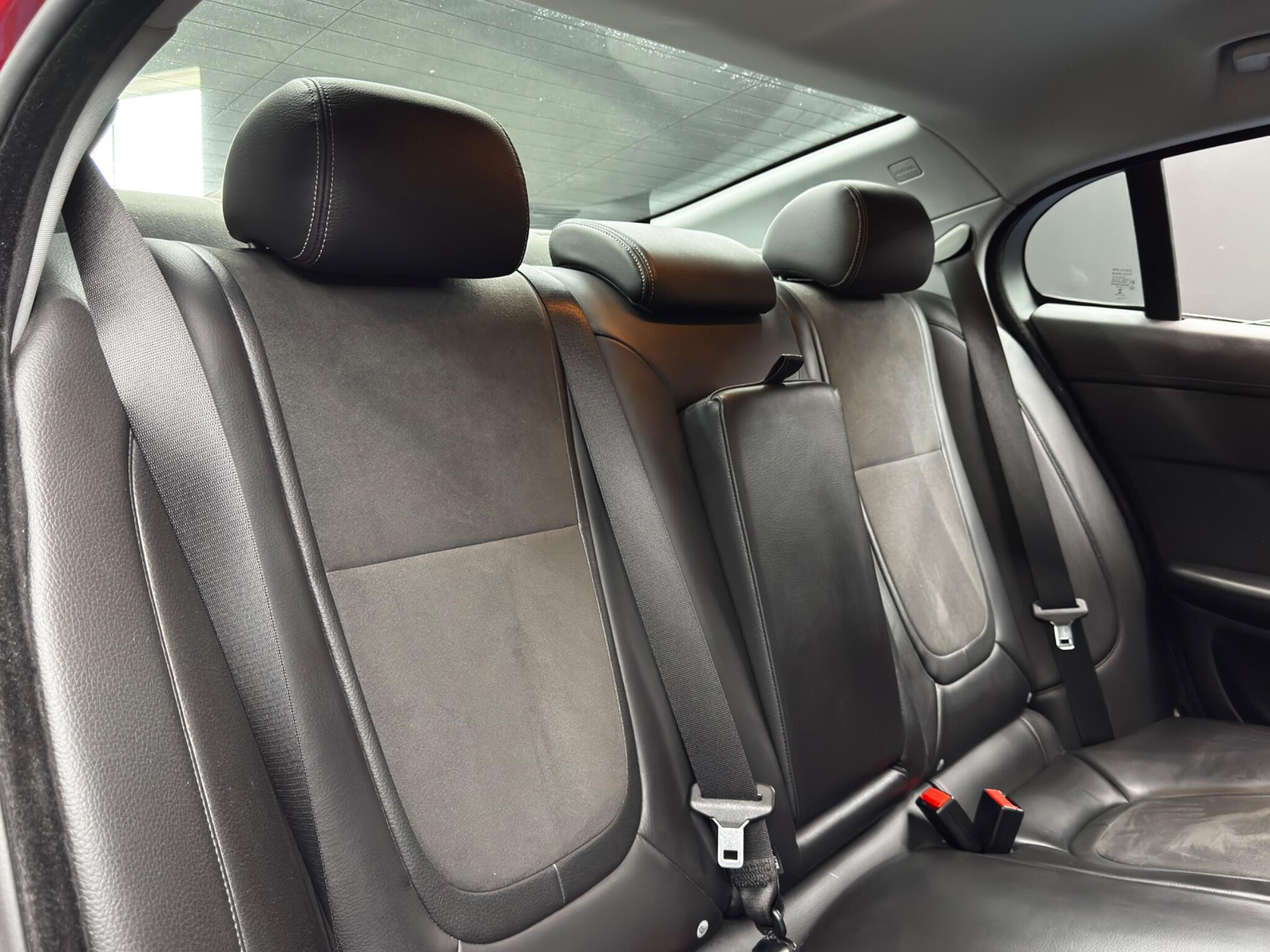 Jaguar XF 2.2d Sport Auto Euro 5 (s/s) 4dr 4dr Automatic 2026