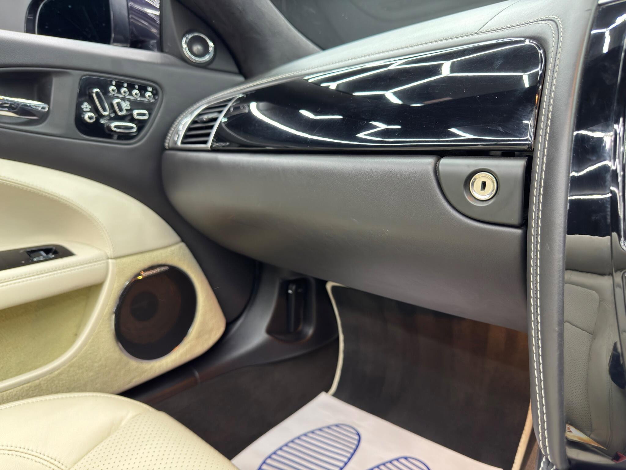 Jaguar XK 5.0 V8 Portfolio Auto Euro 5 2dr 2dr Automatic 2026