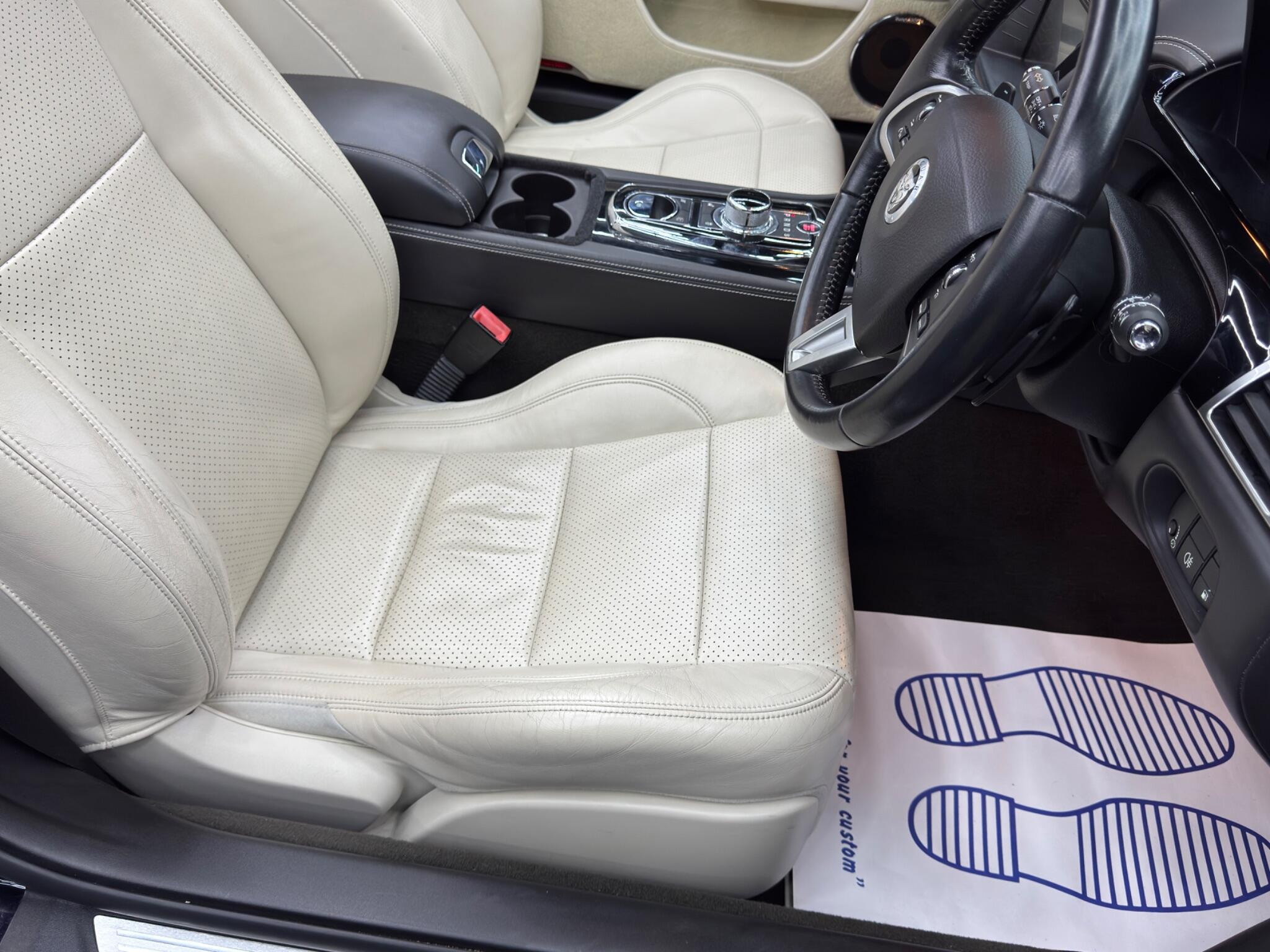 Jaguar XK 5.0 V8 Portfolio Auto Euro 5 2dr 2dr Automatic 2026