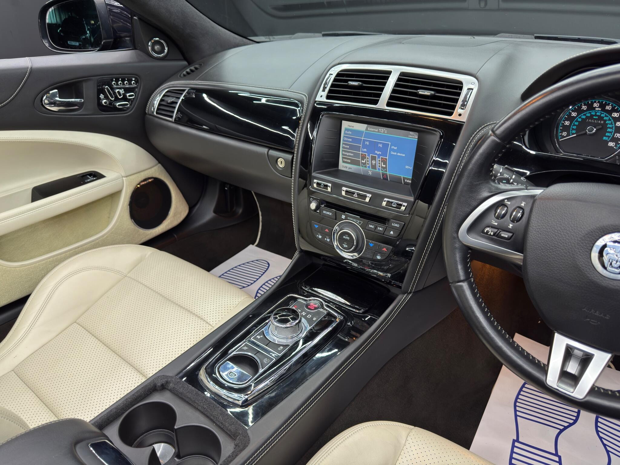 Jaguar XK 5.0 V8 Portfolio Auto Euro 5 2dr 2dr Automatic 2026