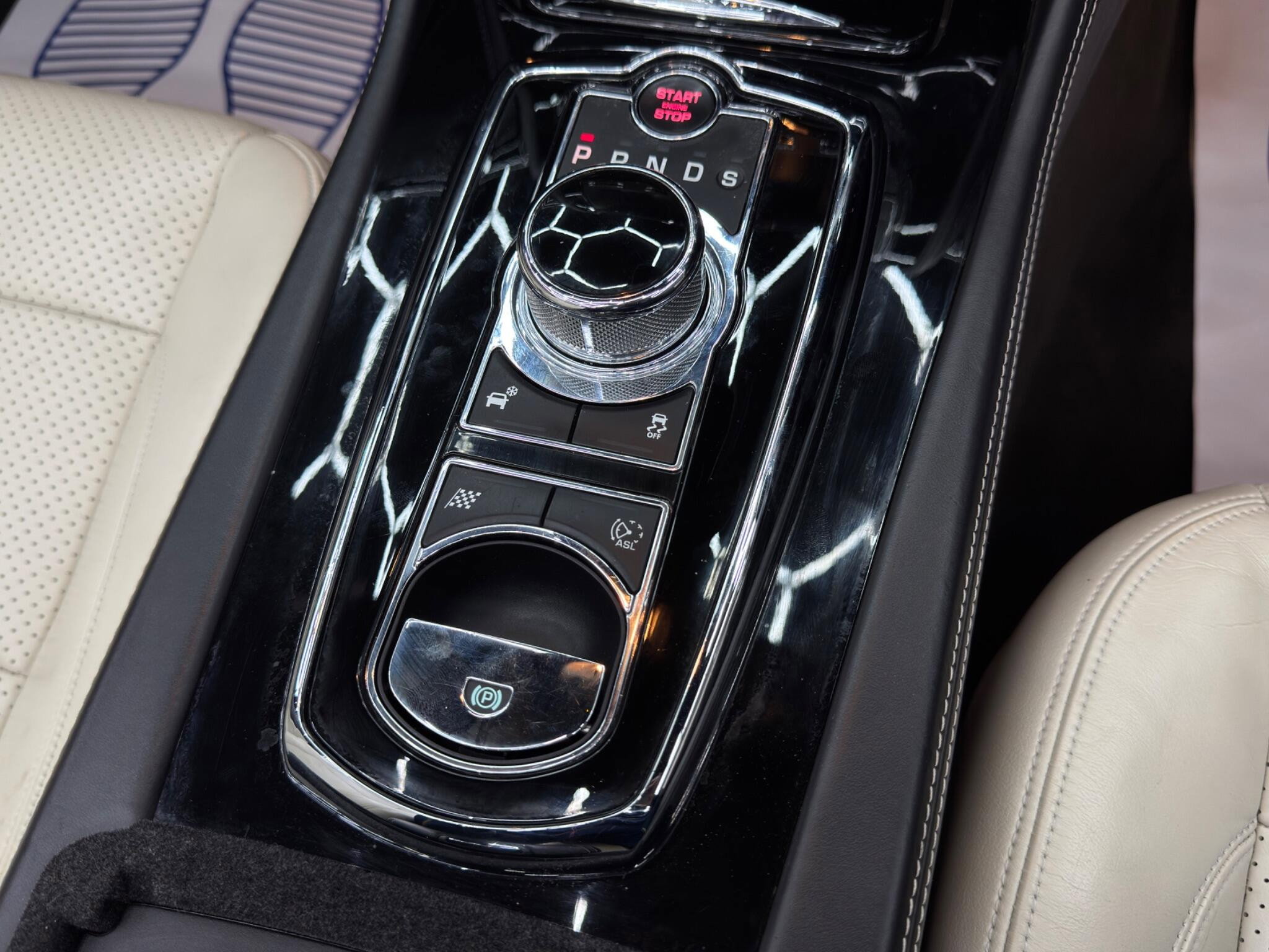Jaguar XK 5.0 V8 Portfolio Auto Euro 5 2dr 2dr Automatic 2026