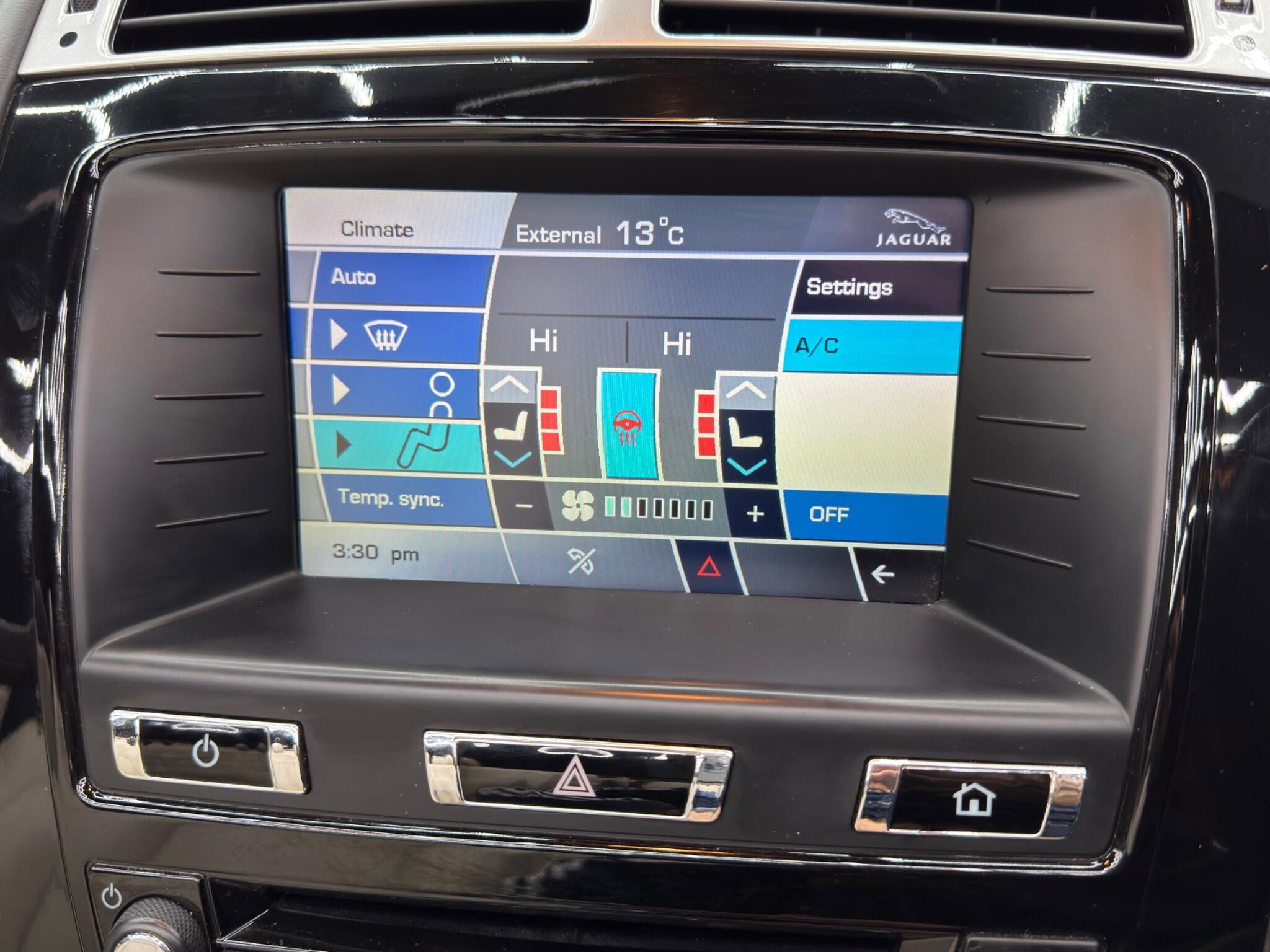 Jaguar XK 5.0 V8 Portfolio Auto Euro 5 2dr 2dr Automatic 2026