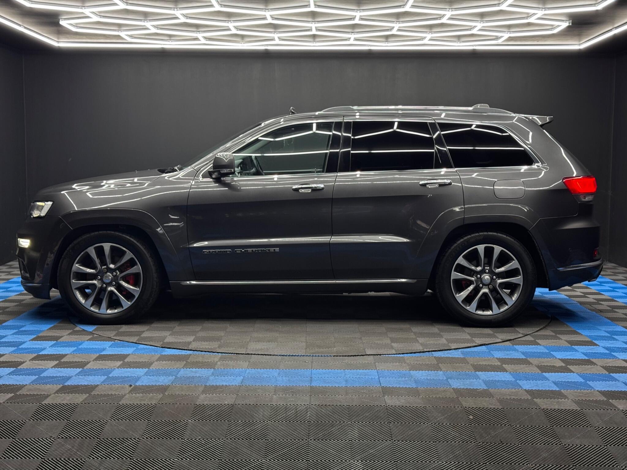Jeep Grand Cherokee 3.0 V6 CRD Summit Auto 4WD Euro 6 (s/s) 5dr 5dr Automatic 2026