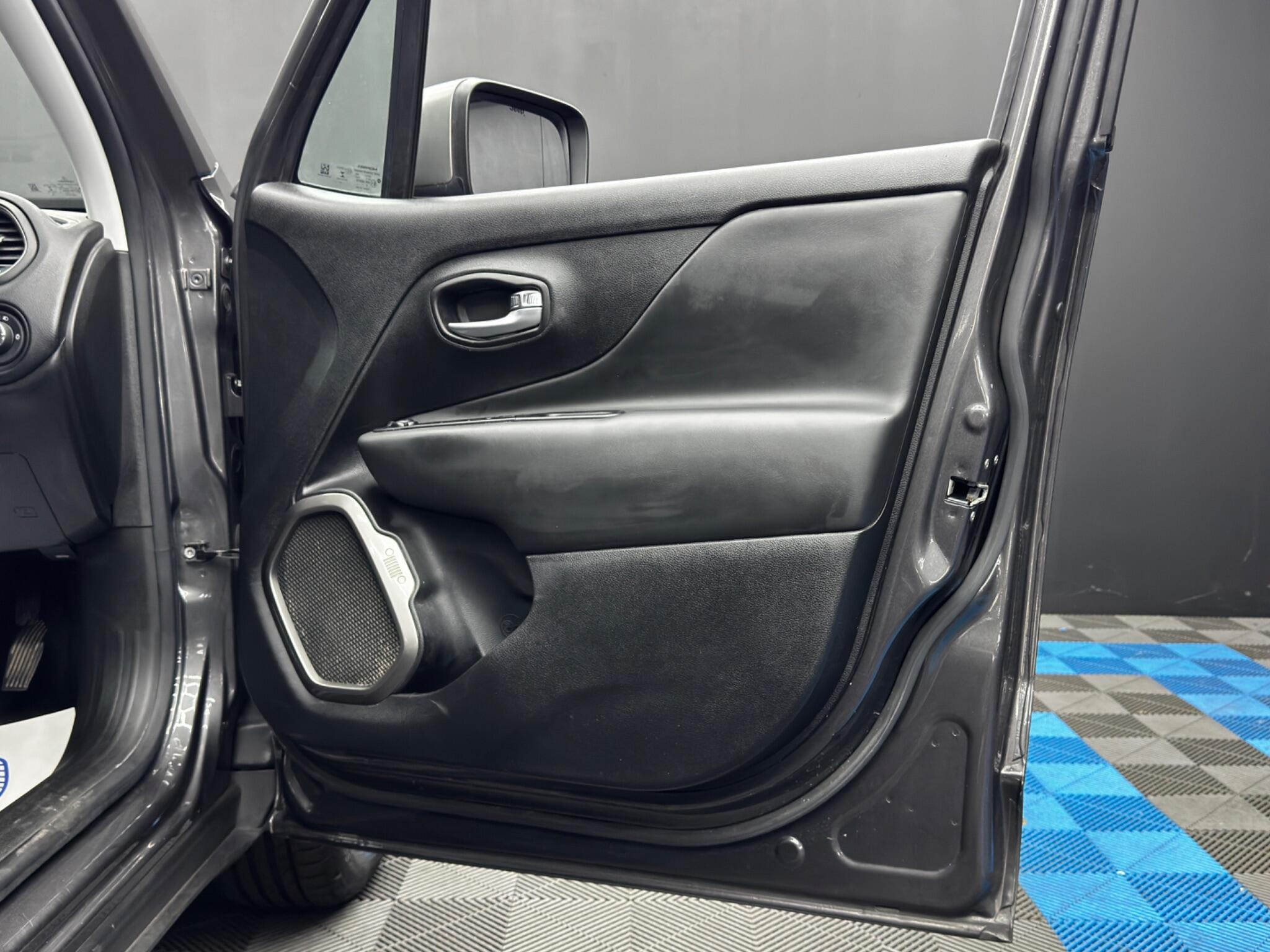 Jeep Renegade 1.0 GSE T3 Limited Euro 6 (s/s) 5dr 5dr Manual 2026