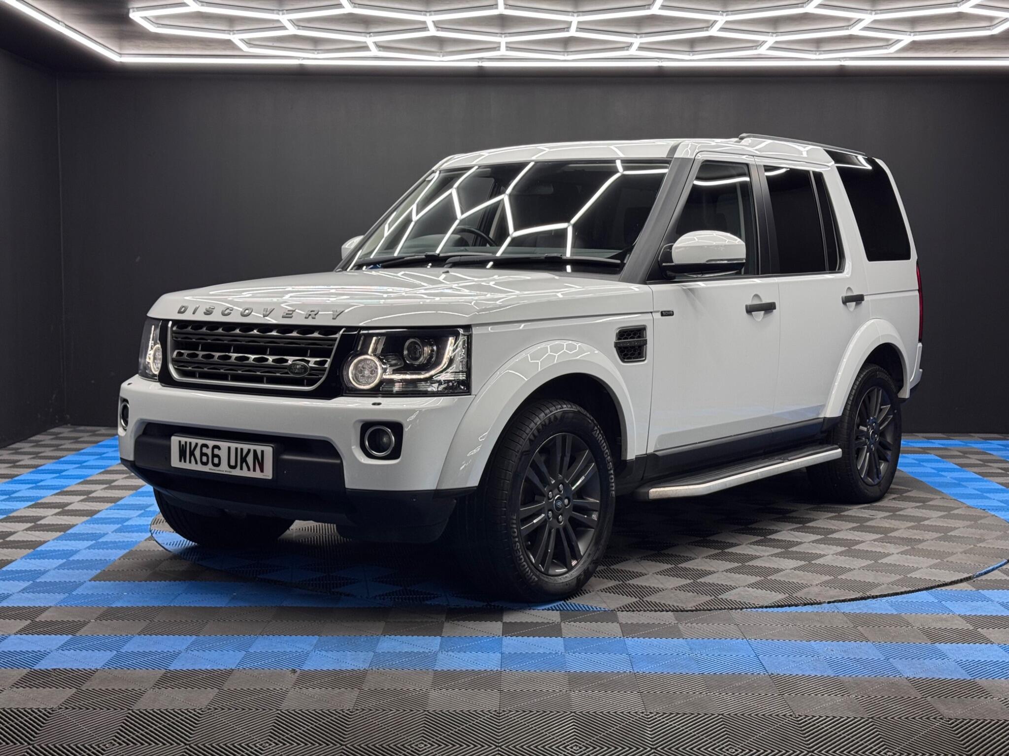 Land Rover Discovery 4 3.0 SD V6 Graphite Auto 4WD Euro 6 (s/s) 5dr 5dr Automatic 2026
