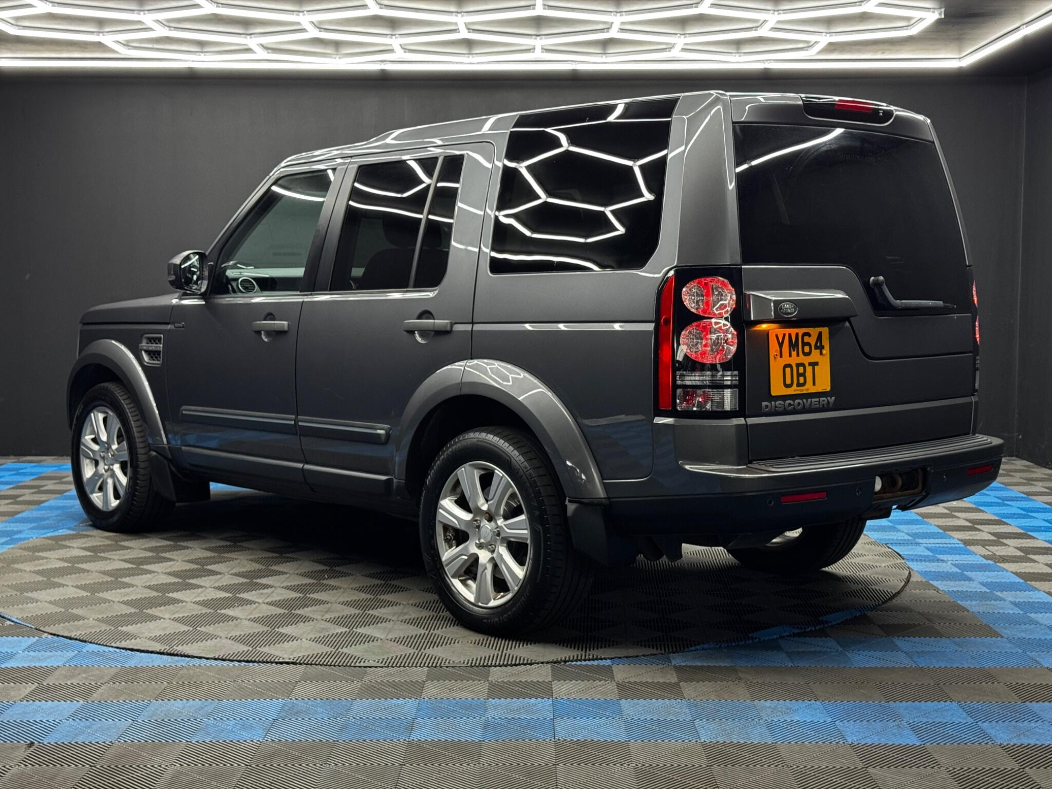 Land Rover Discovery 4 3.0 SD V6 SE Auto 4WD Euro 5 (s/s) 5dr 5dr Automatic 2026